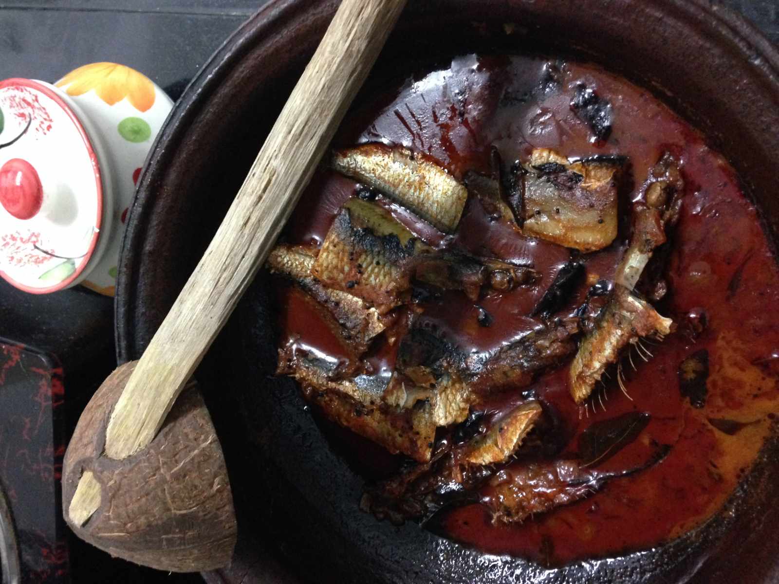 1600x1200 Kerala Style Fish Curry Recipe by Archana's Kitchen