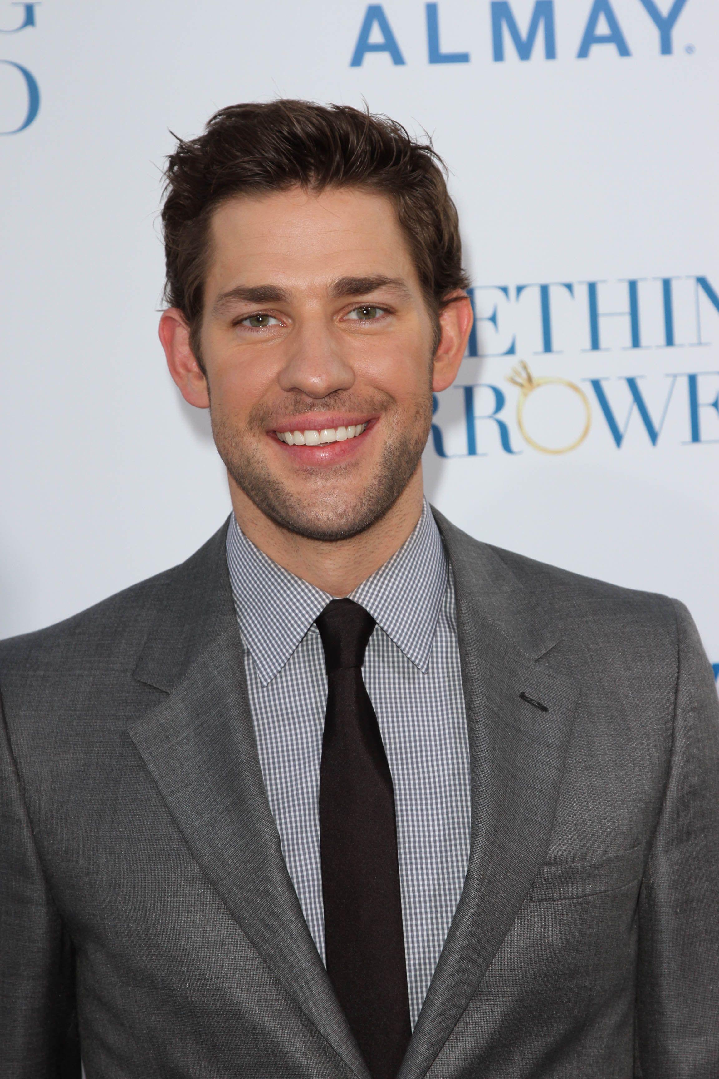 2304x3456 John Krasinski