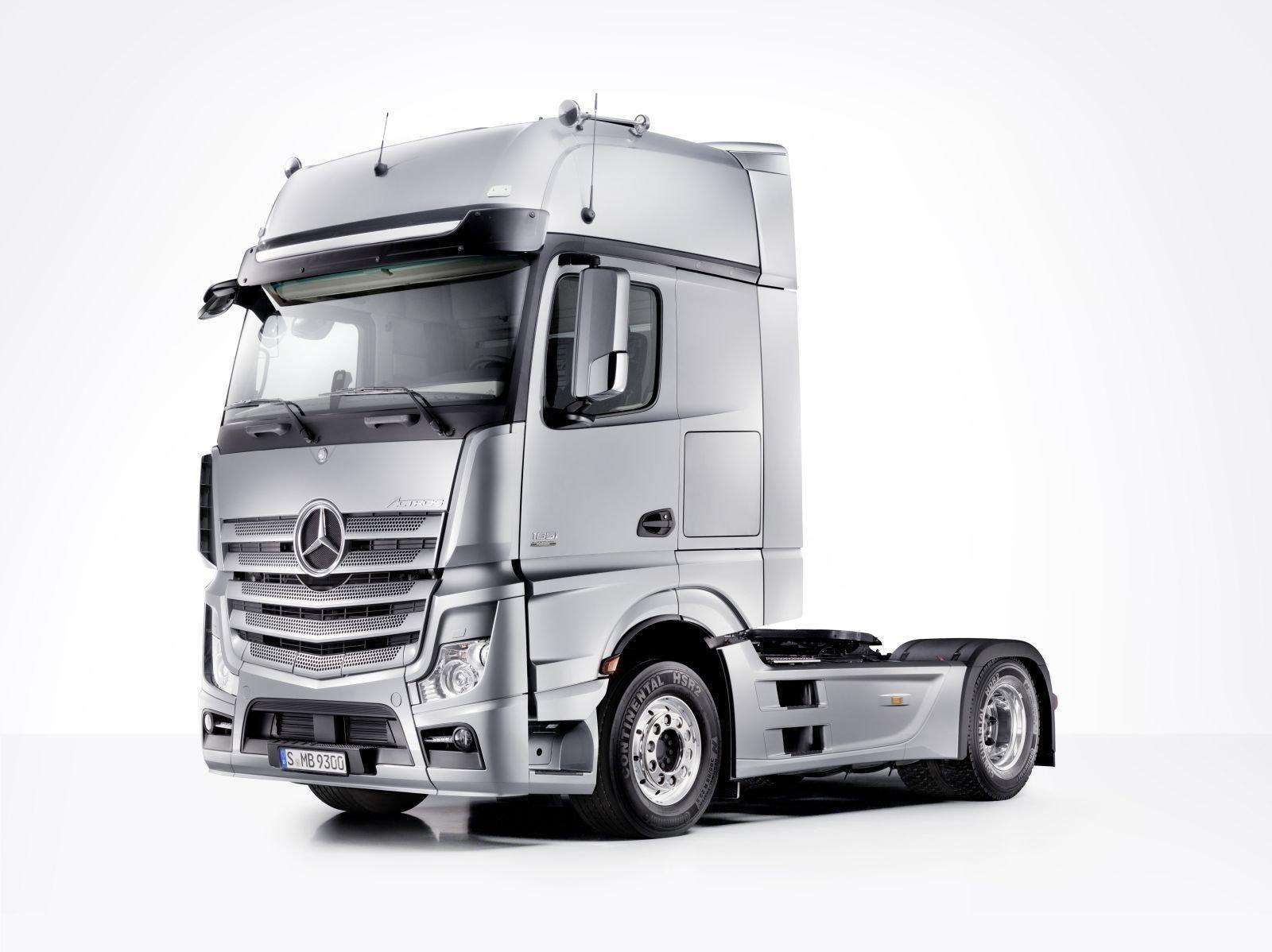 1600x1198 Mercedes Benz Actros Picture, Photo, Wallpaper