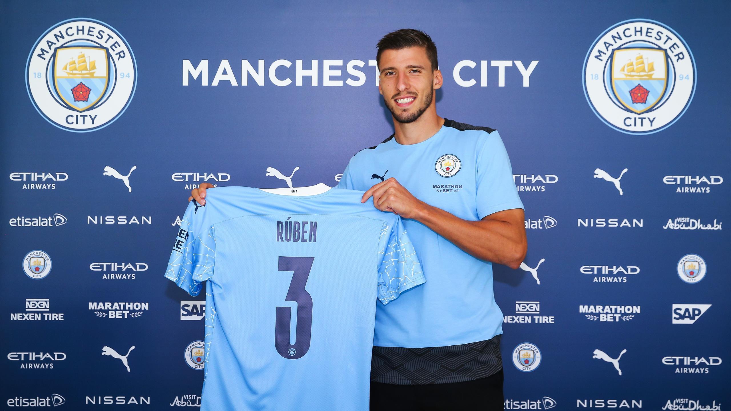2560x1440 Manchester City confirm Ruben Dias signing, with Nicolas Otamendi joining Benfica as part of deal