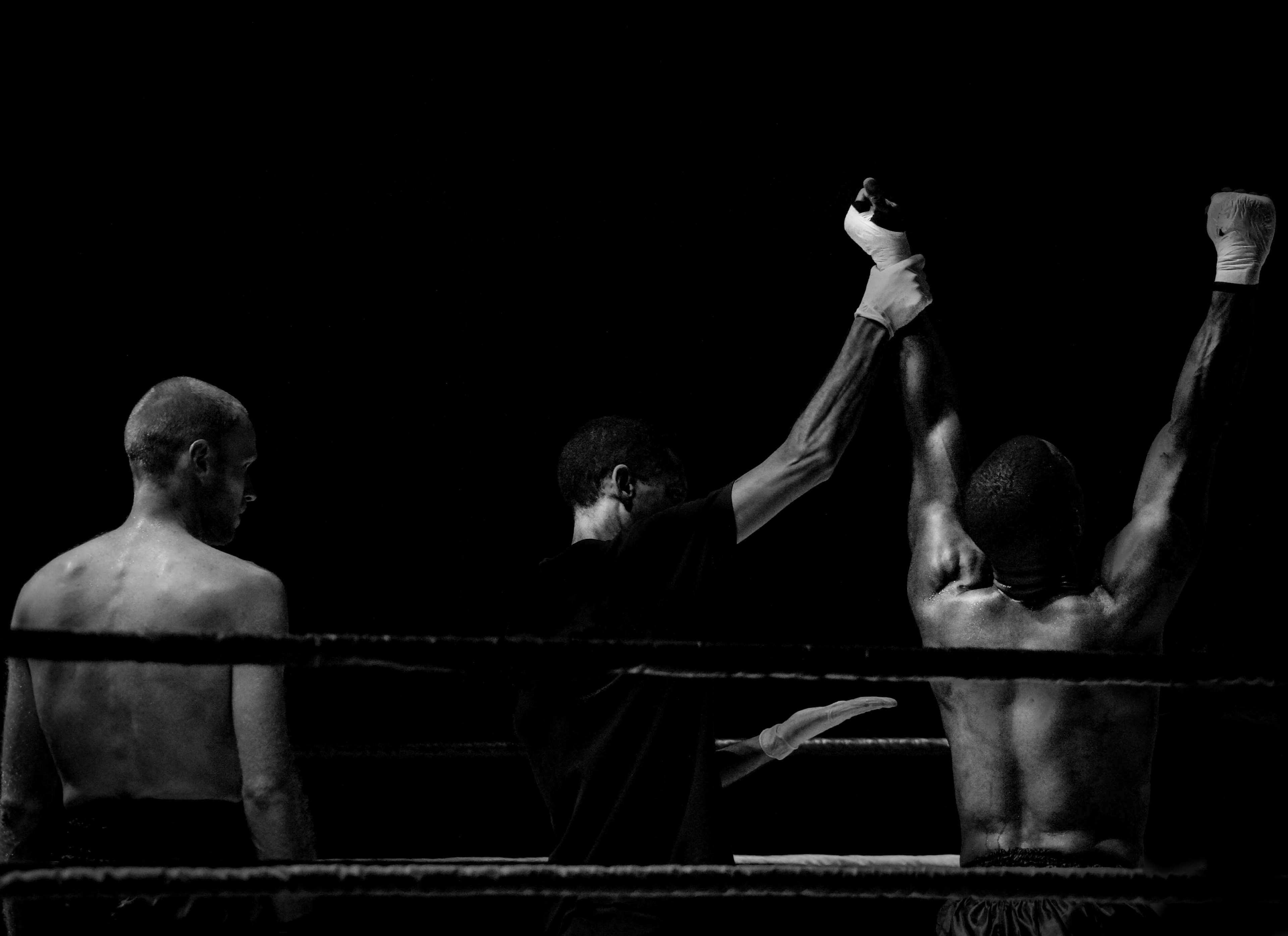 3840x2792 black wallpaper, black and white, boxer, boxing, champion, coach, coaching, contrast, fight, kickboxing, lose, loser, sport, trainer, training, victory, win, winner 4k wallpaper. Mocah HD Wallpaper