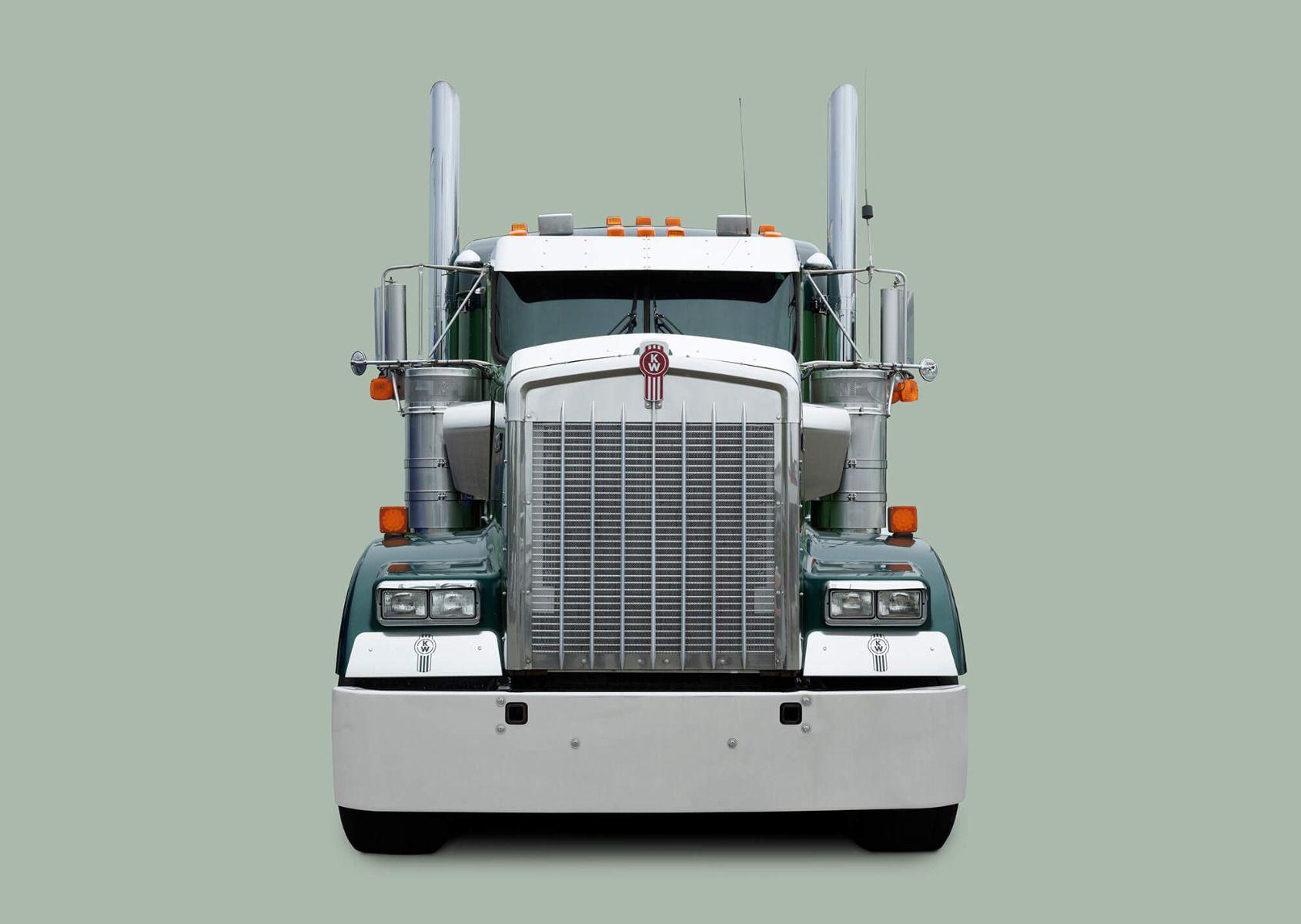1690x1200 American truck