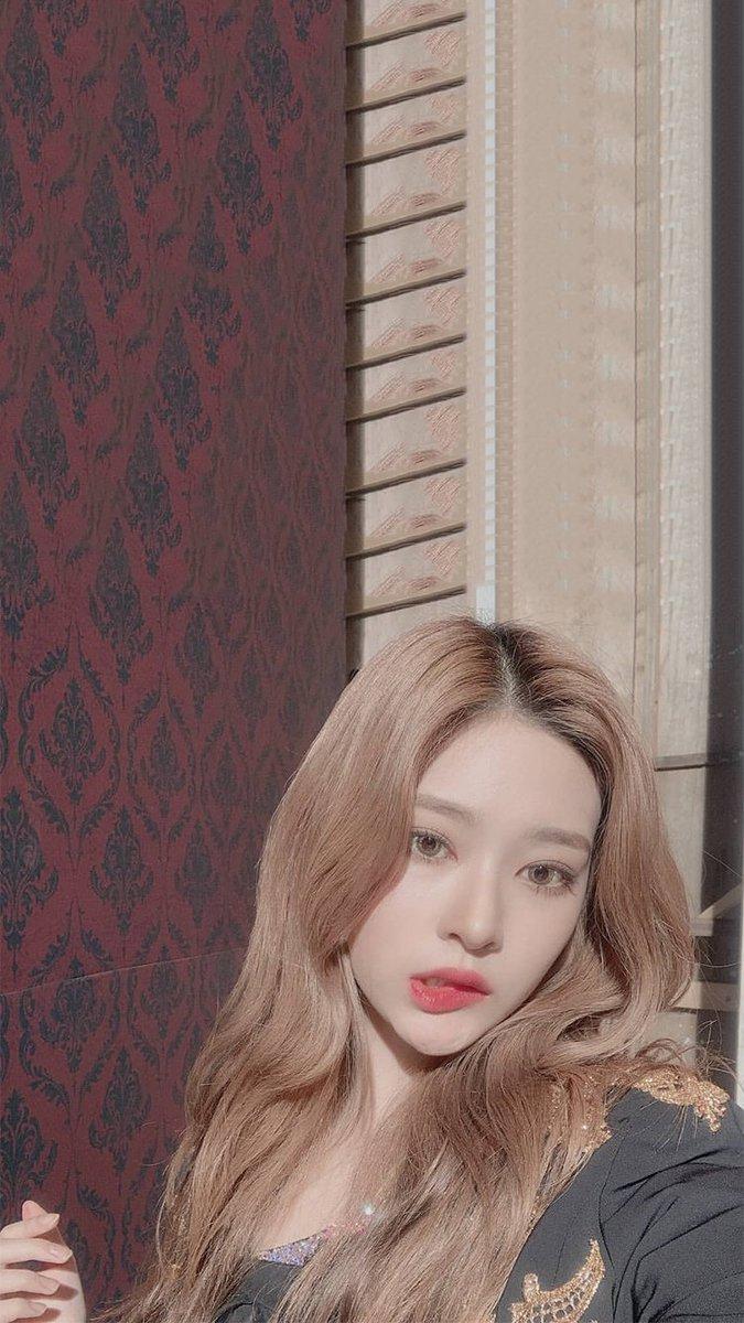 675x1200 izone lockscreens lockscreen ✧ minjoo part 2 #김민주 # KIMMINJU #MINJU #IZONE #아이즈원