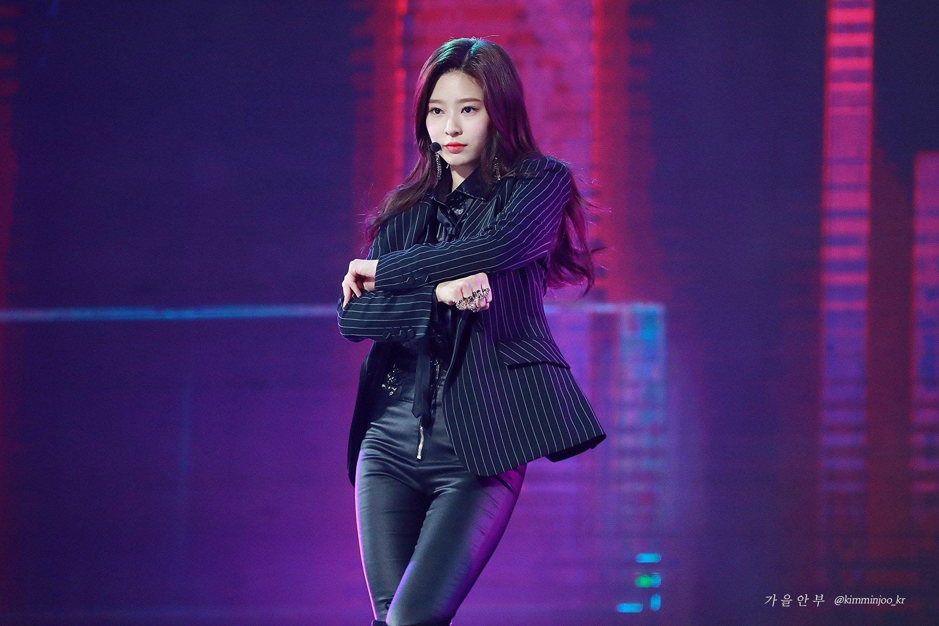 1920x1280 Kim Minju Image KPOP Image Board