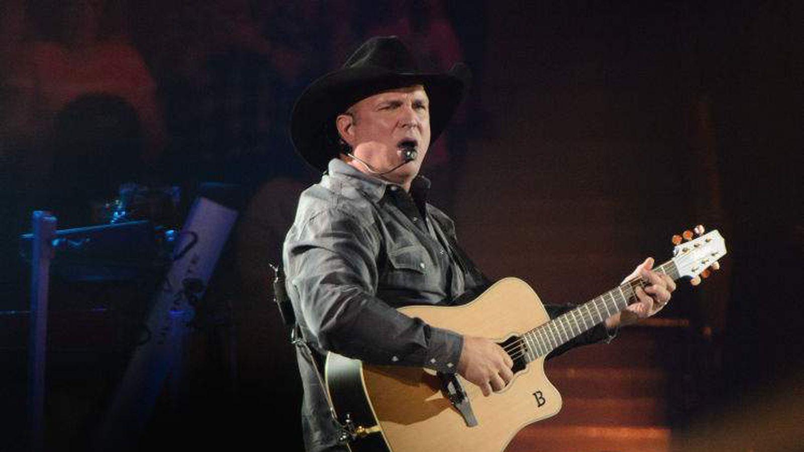 1600x900 Country has changed, but Garth Brooks is still the ultimate ticket