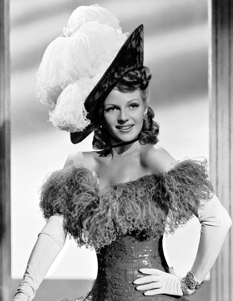 927x1200 Rita Hayworth wallpaper