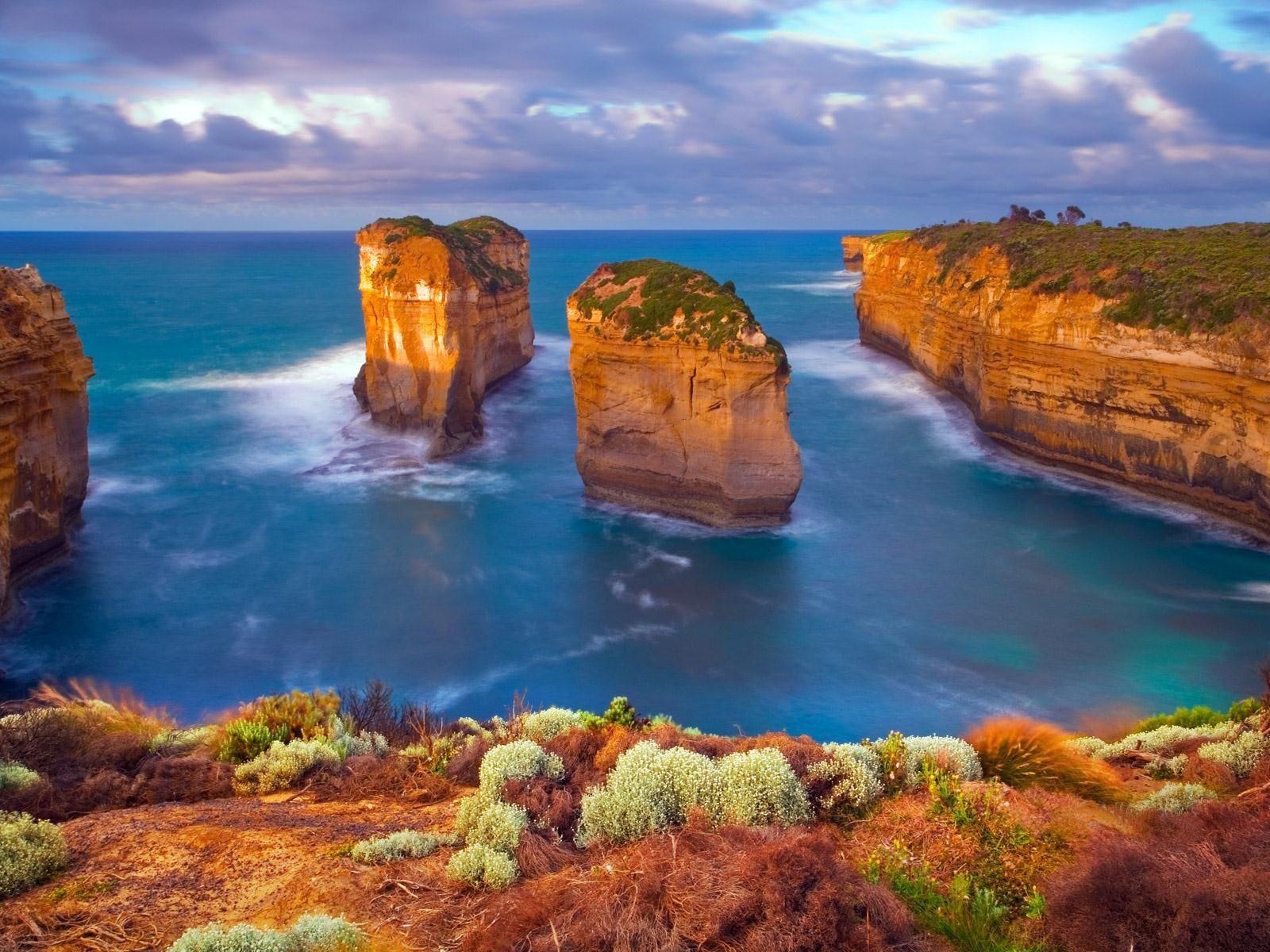 1600x1200 Great Ocean Road In Victoria Australia Coastal Landscape 4k Ultra HD Desktop Wallpaper For Computers Laptop Tablet And Mobile Phones :