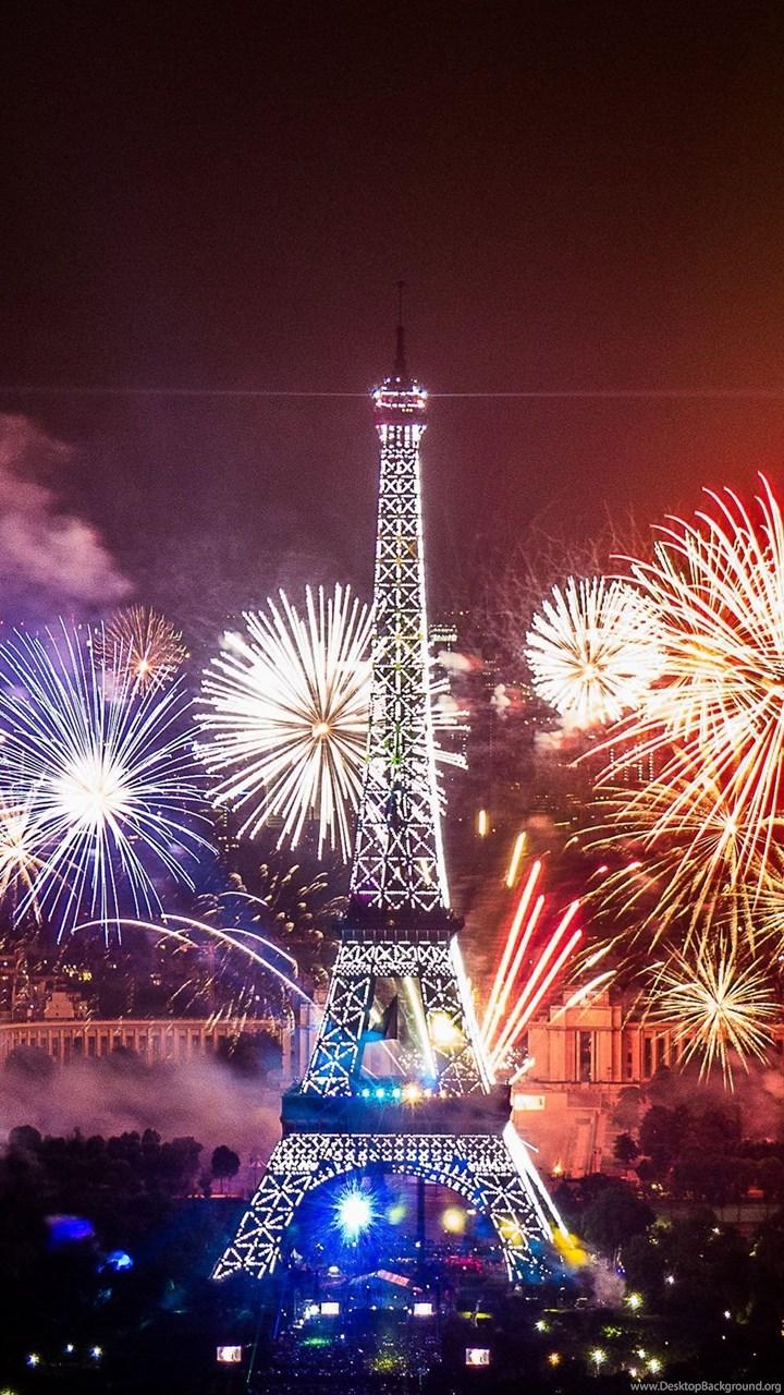 720x1280 Bastille Day Fireworks On Eiffel Tower Desktop Background