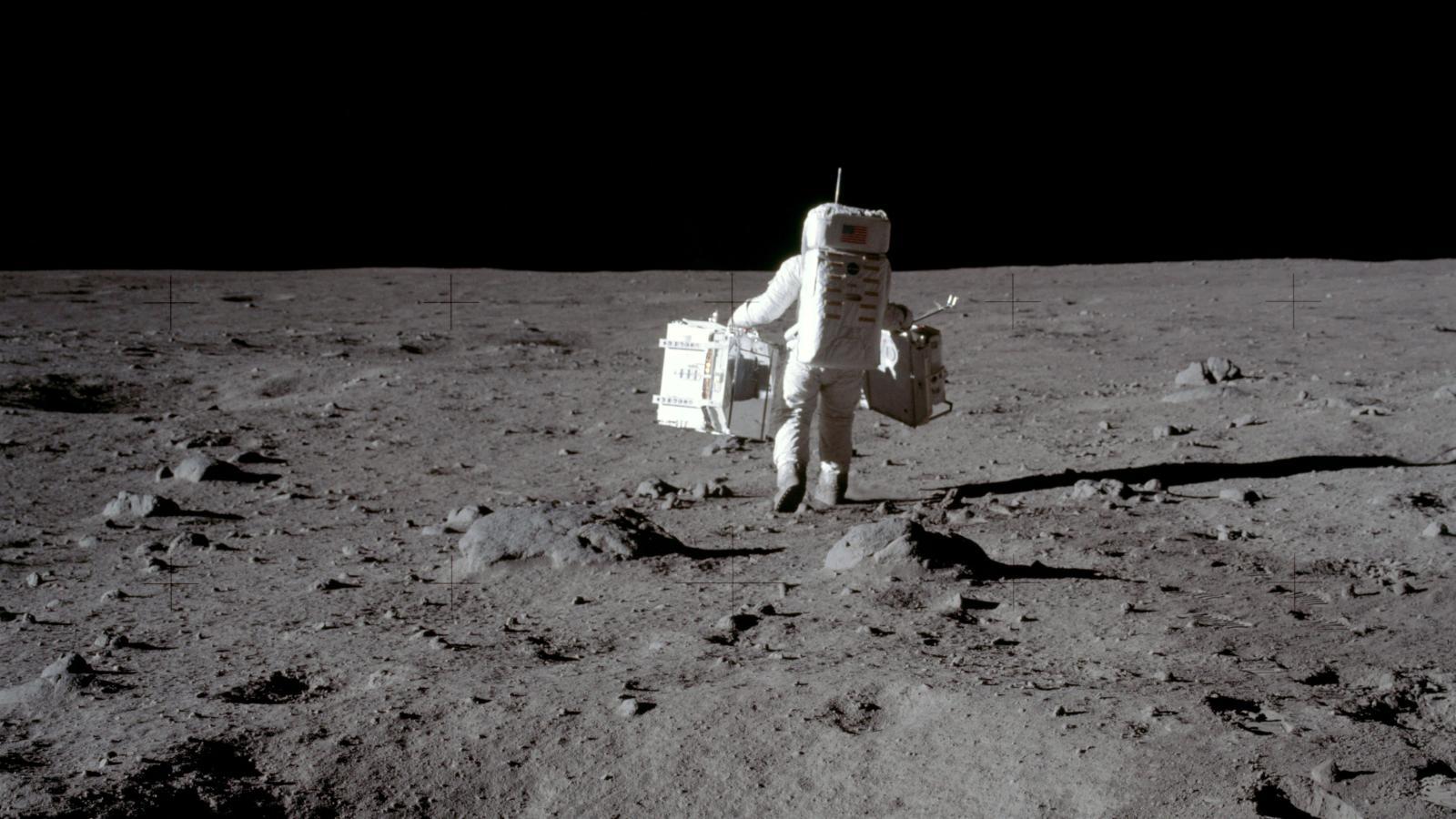 1600x900 Was the Moon landing faked? Absolutely not, says a film expert