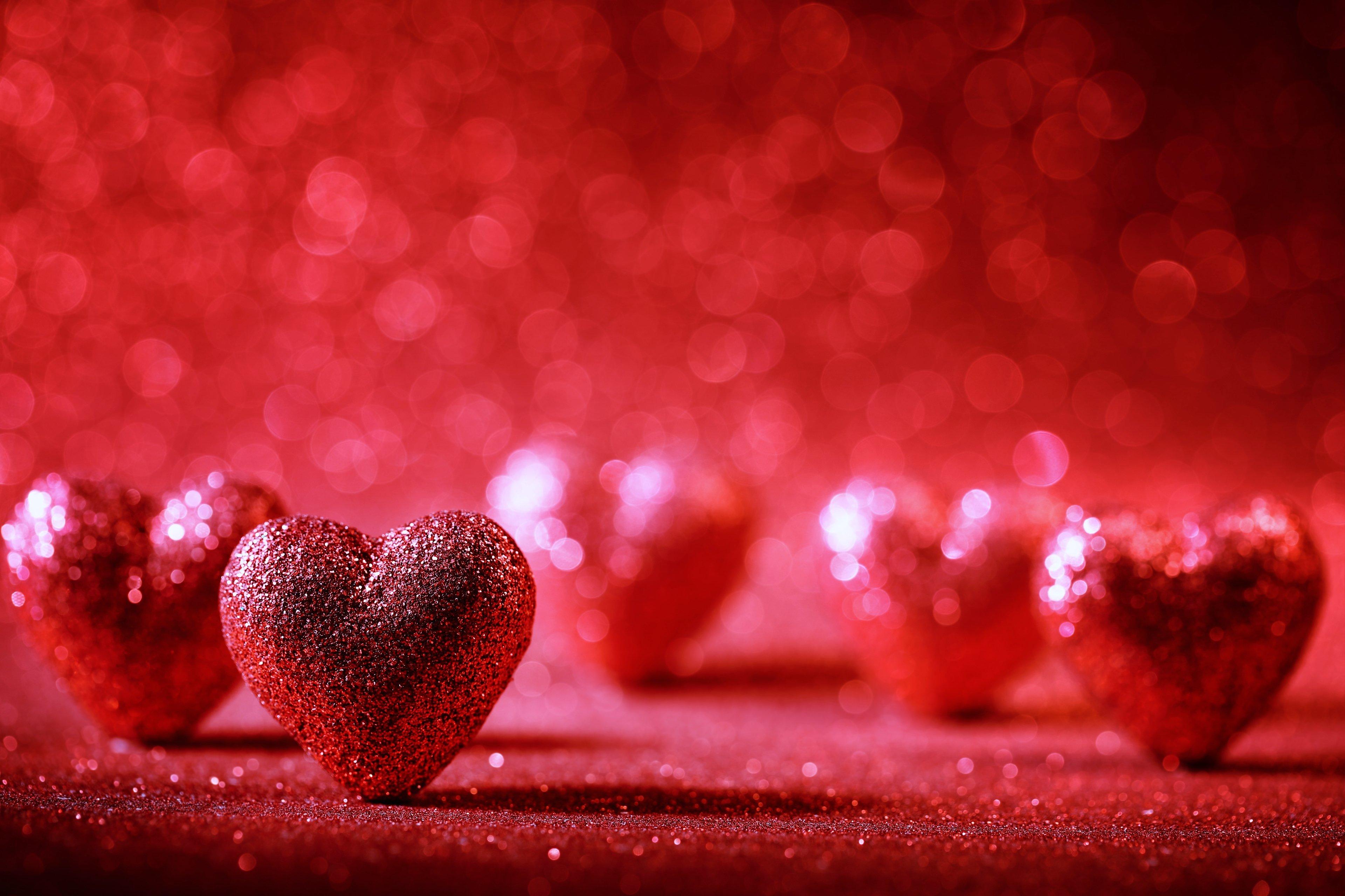 3840x2560 Red Love Glitter Heart Wallpaper