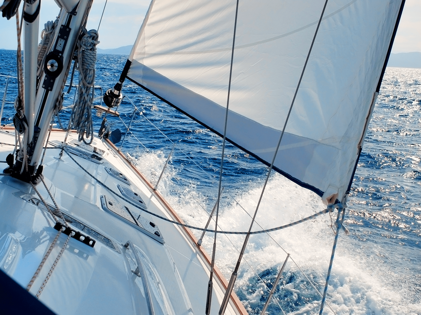 sailing yacht screensaver