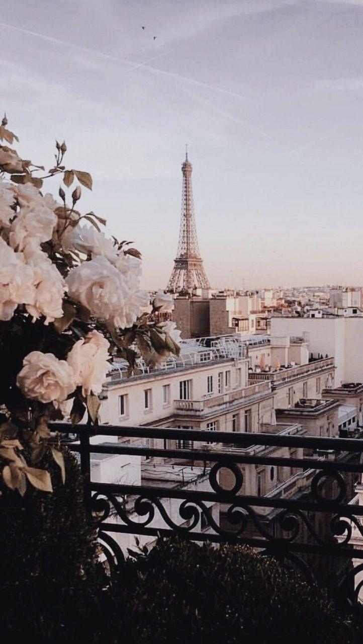 722x1280 PHOTOGRAPHY. City wallpaper, Aesthetic wallpaper, Paris wallpaper