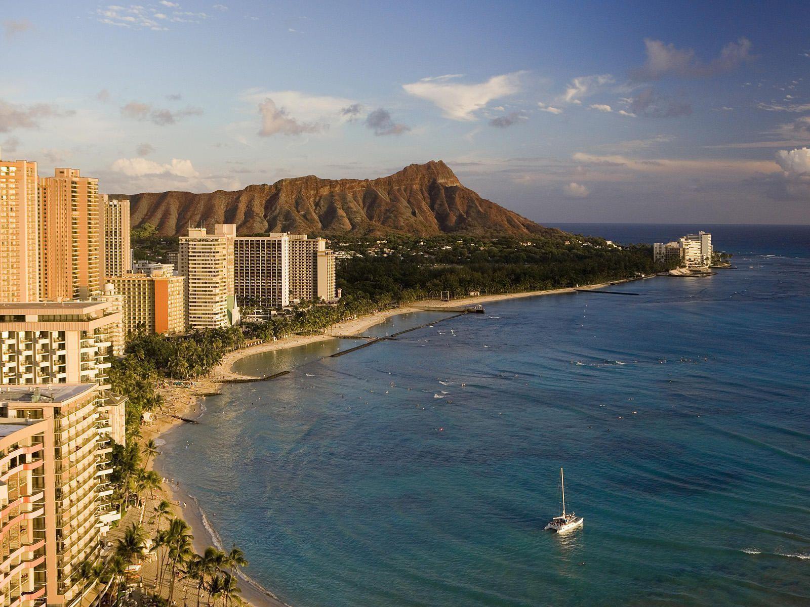 1600x1200 Diamond Head Wallpaper
