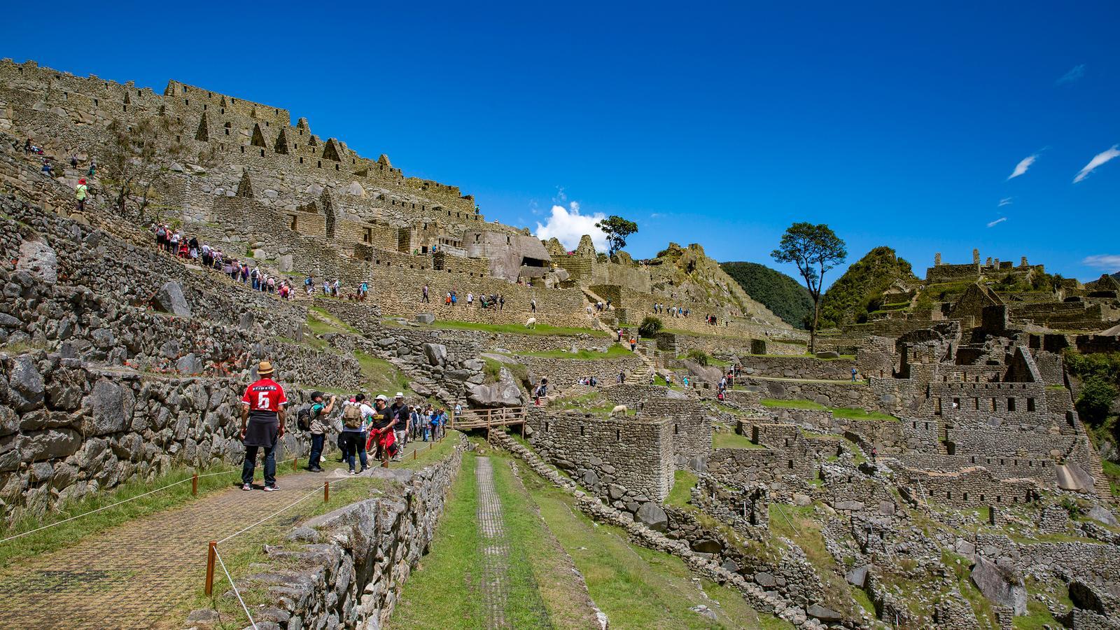 1600x900 TailorMade Peru: Machu Picchu Uncovered in Peru, South America