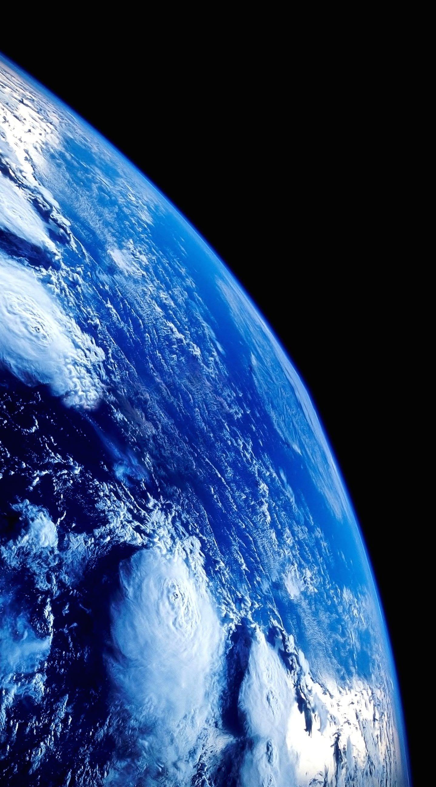 1438x2592 3D Earth Wallpaper HD