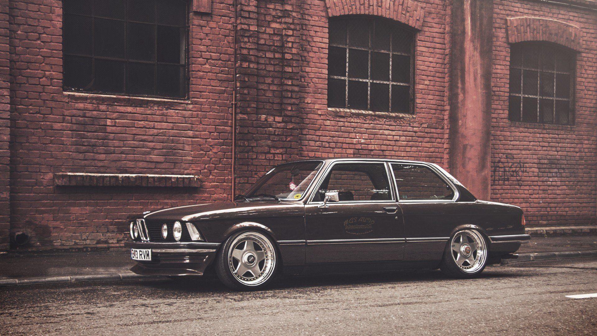 1920x1080 Old BMW Wallpaper