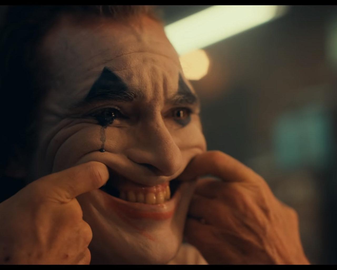 1280x1024 Joker Movie Joaquin Phoenix RobertDeNiro Batman movie poster wallpaper • Wallpaper For You HD Wallpaper For Desktop & Mobile