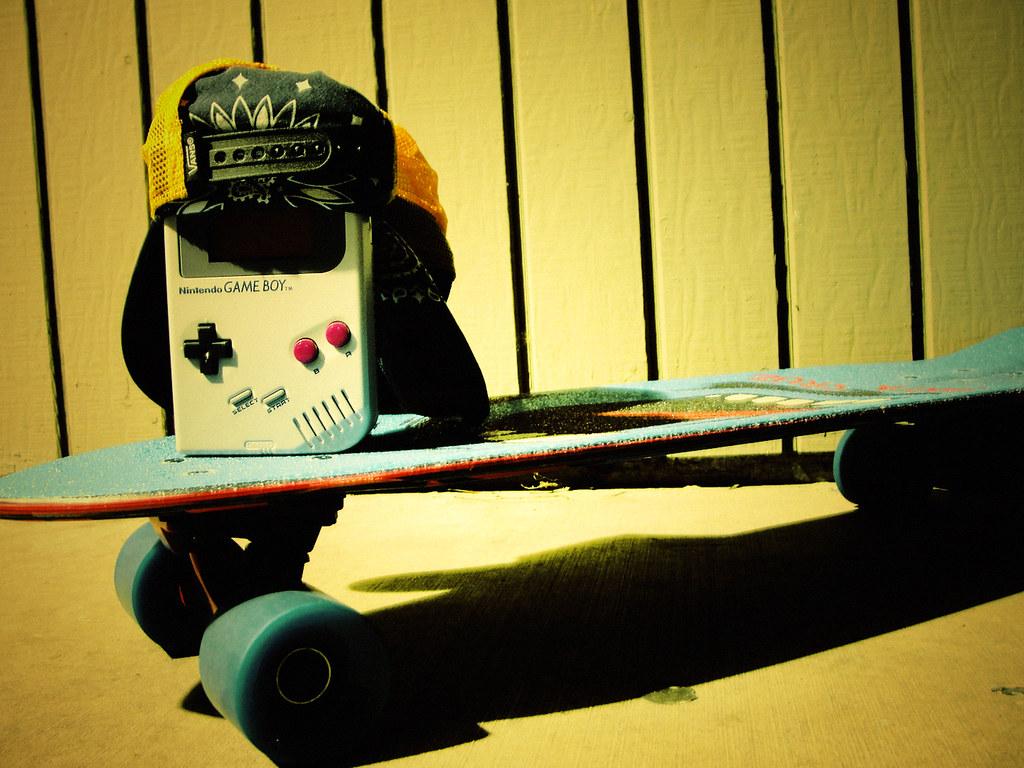 1024x768 RETRO RAD DUDE GAMEBOY (wallpaper)x1080 wallpaper