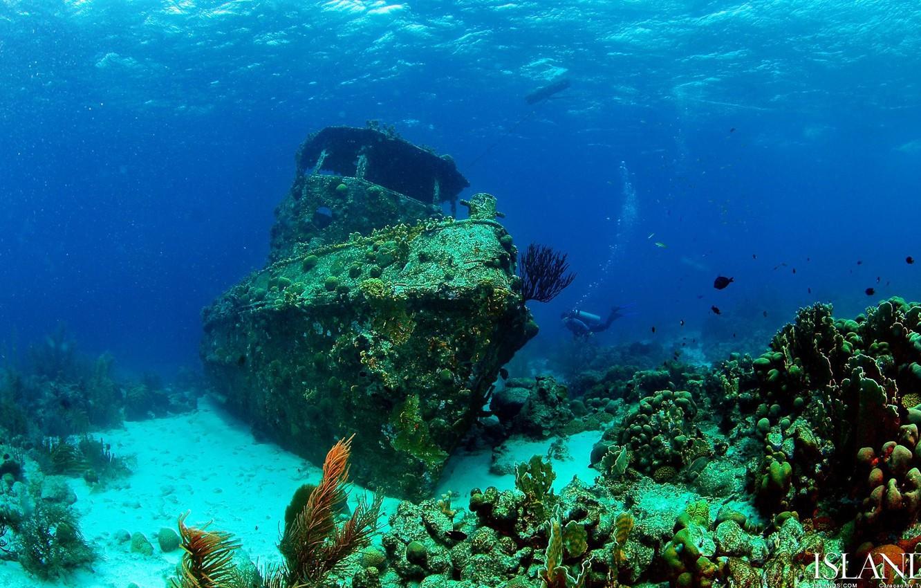 1332x850 Wallpaper beauty, Depth, the ship, sunken, beautiful landscape image for desktop, section природа