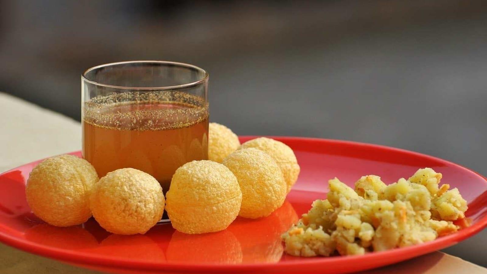 1600x900 Gol gappe vs pani puri': Tweet