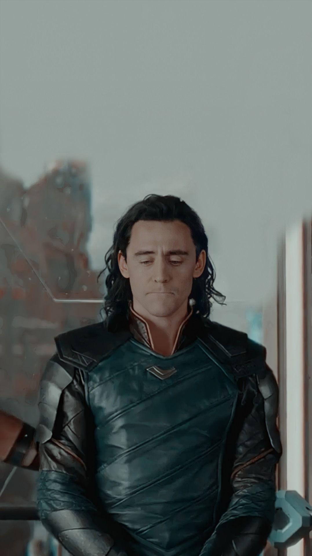 1077x1920 fondos thor y loki