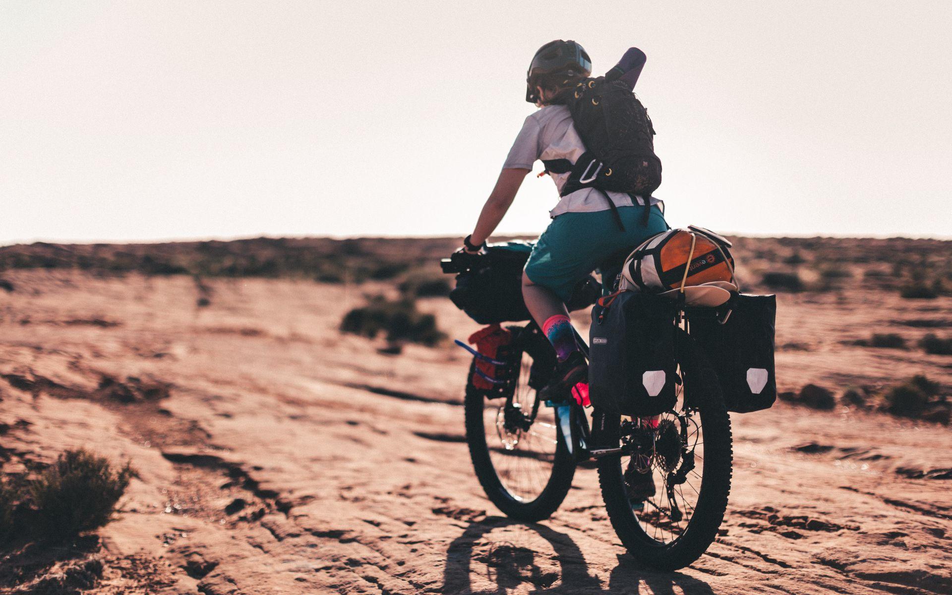 1920x1200 Download wallpaper 1920x1200 tourist, bicycle, hiking, camping widescreen 16:10 HD background