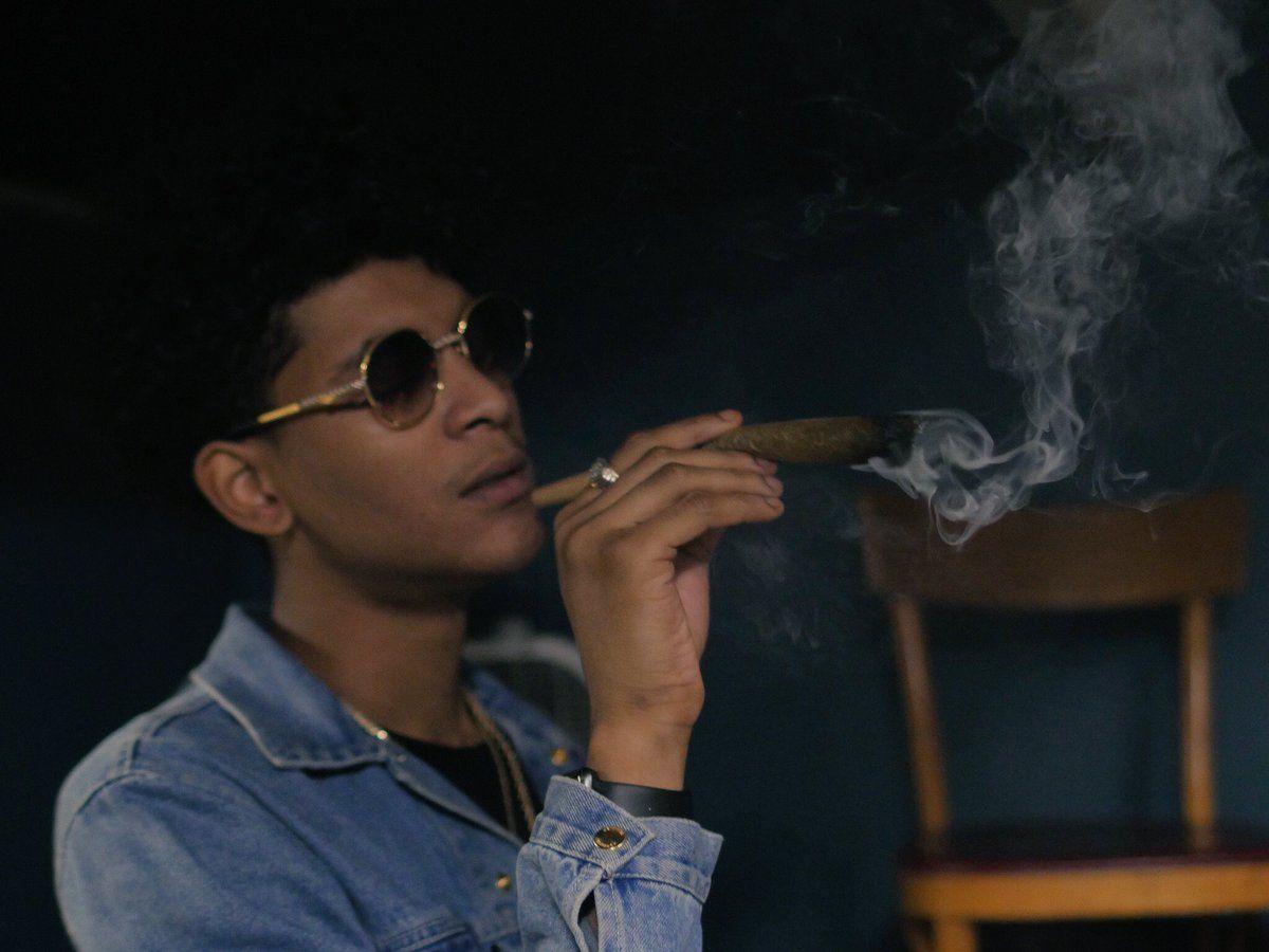 1200x900 Trill Sammy!