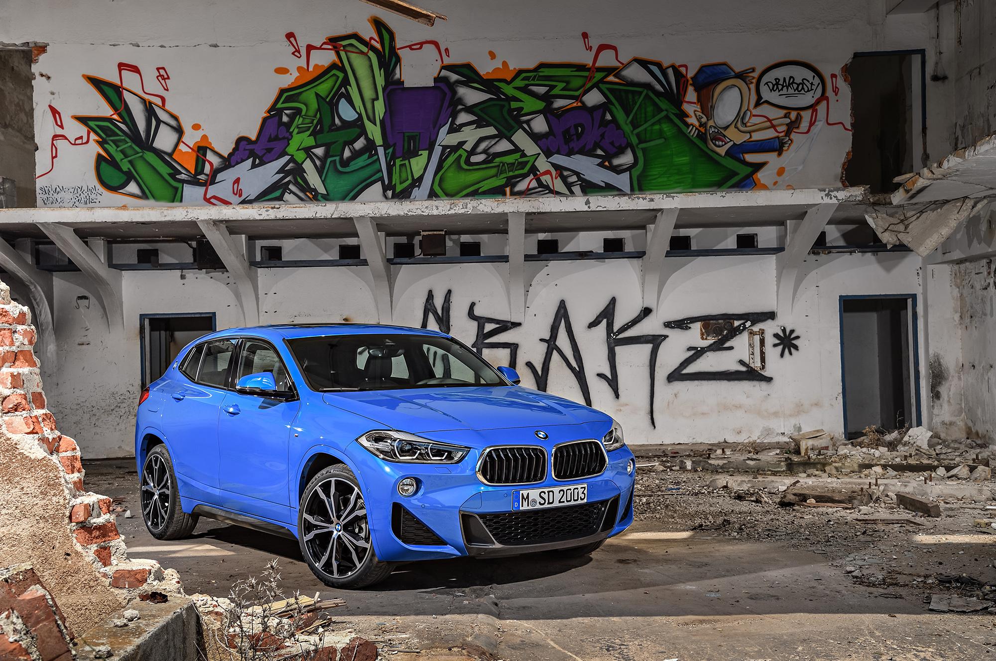2000x1329 BMW X2 2018 Computer Wallpaper