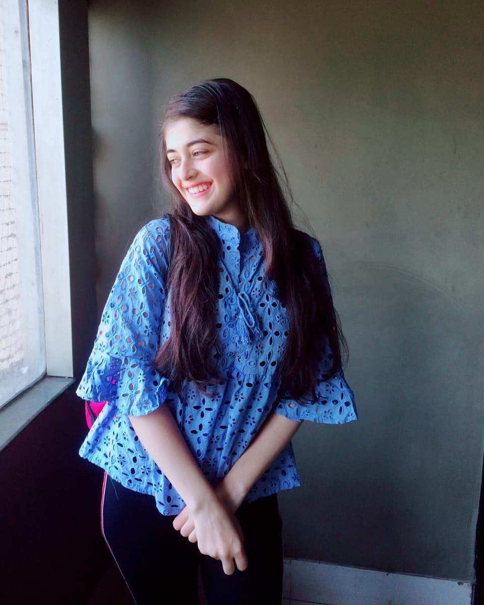 960x1200 Photo Of Meenal AKA Urvi Singh, Whom We Recently Saw In Kota Factory
