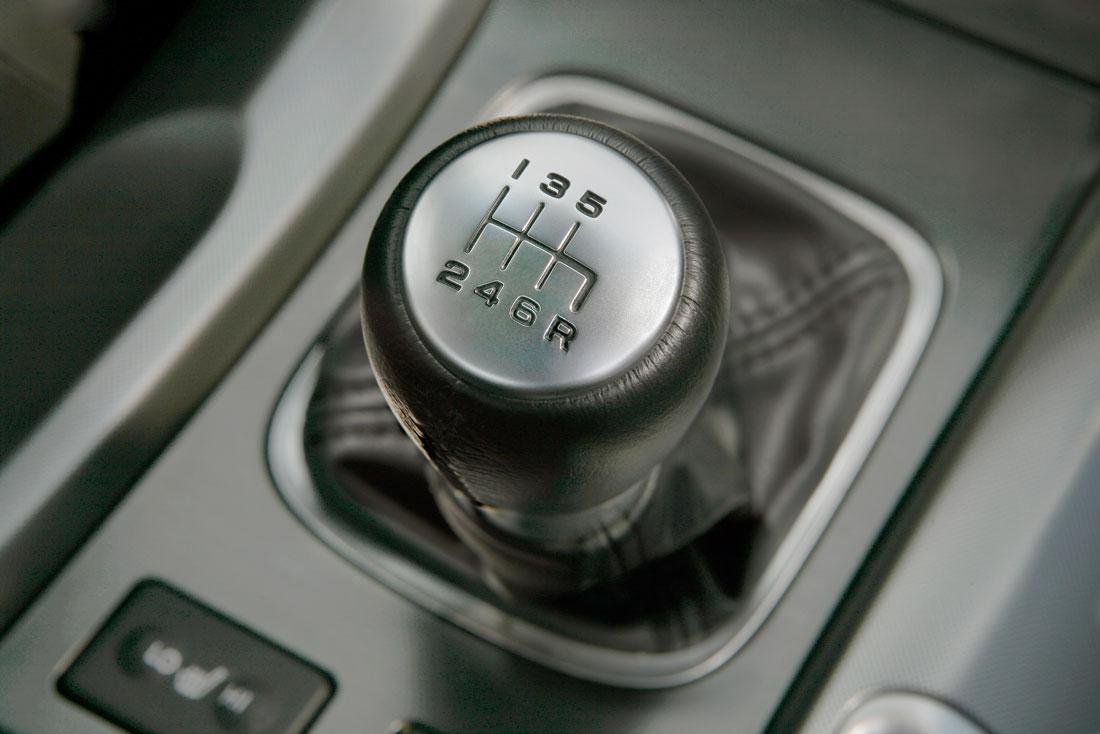 1100x734 Habits To Avoid When Driving A Manual Car. Have A Look