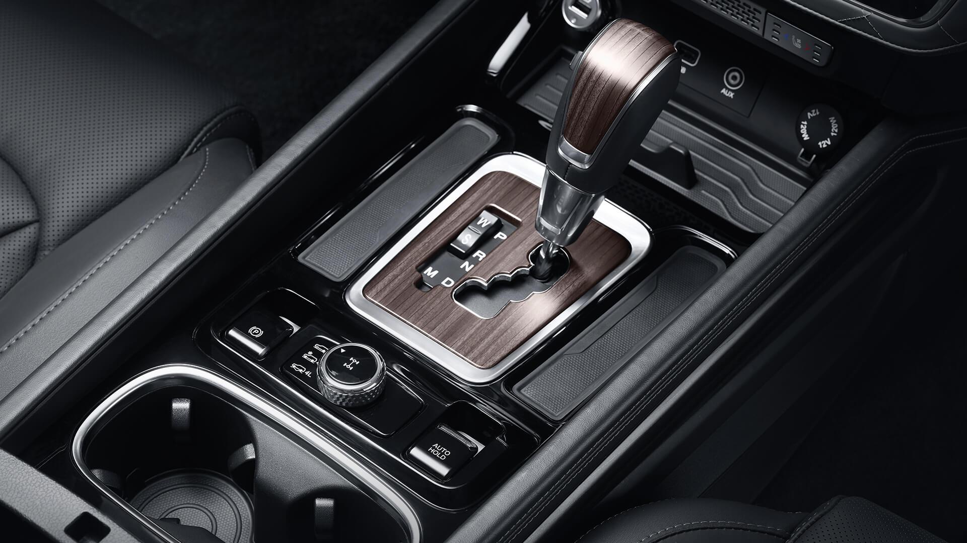 1920x1080 Mahindra Alturas G4 Interiors