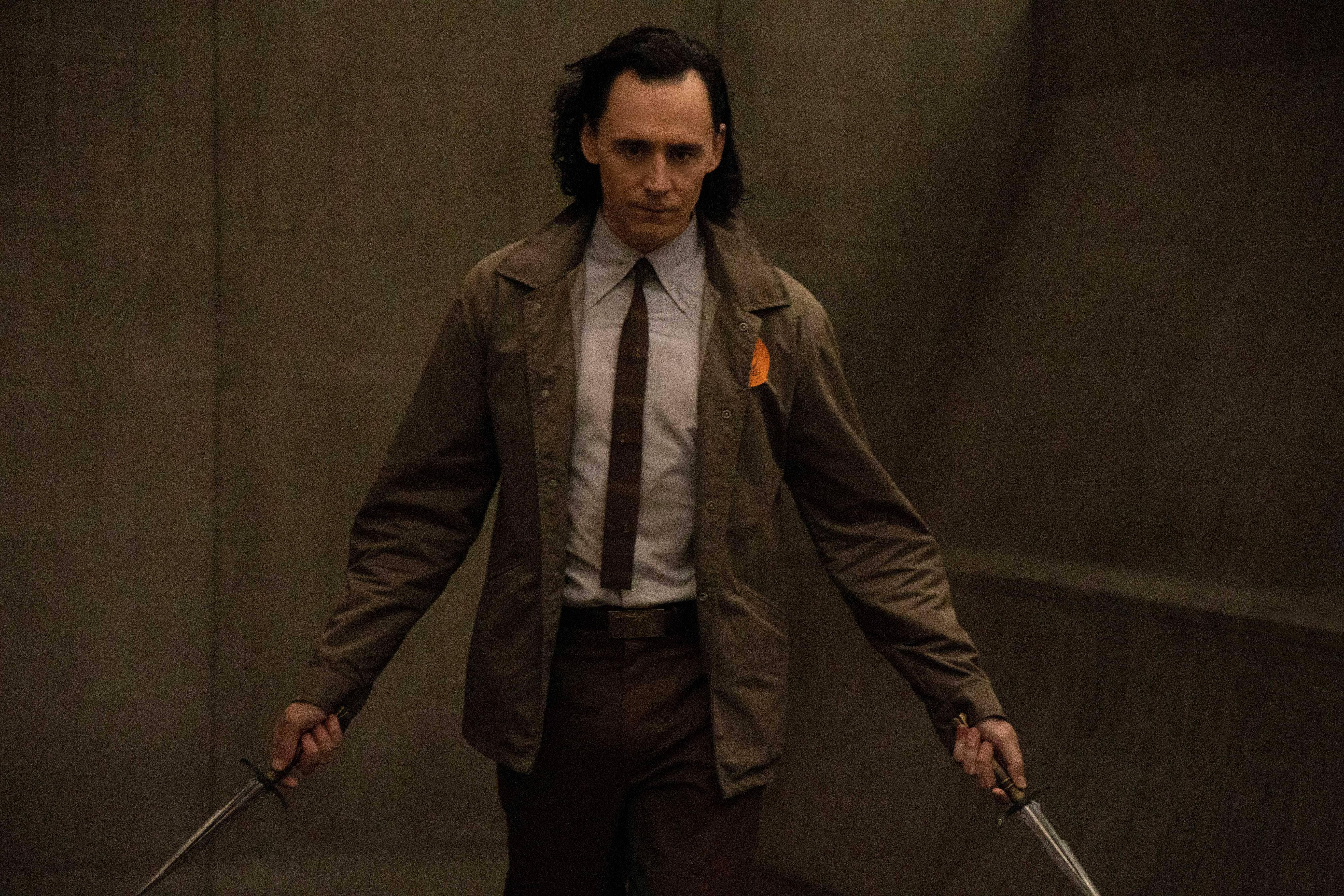 5472x3648 Loki': Explore New Image From Episode 2