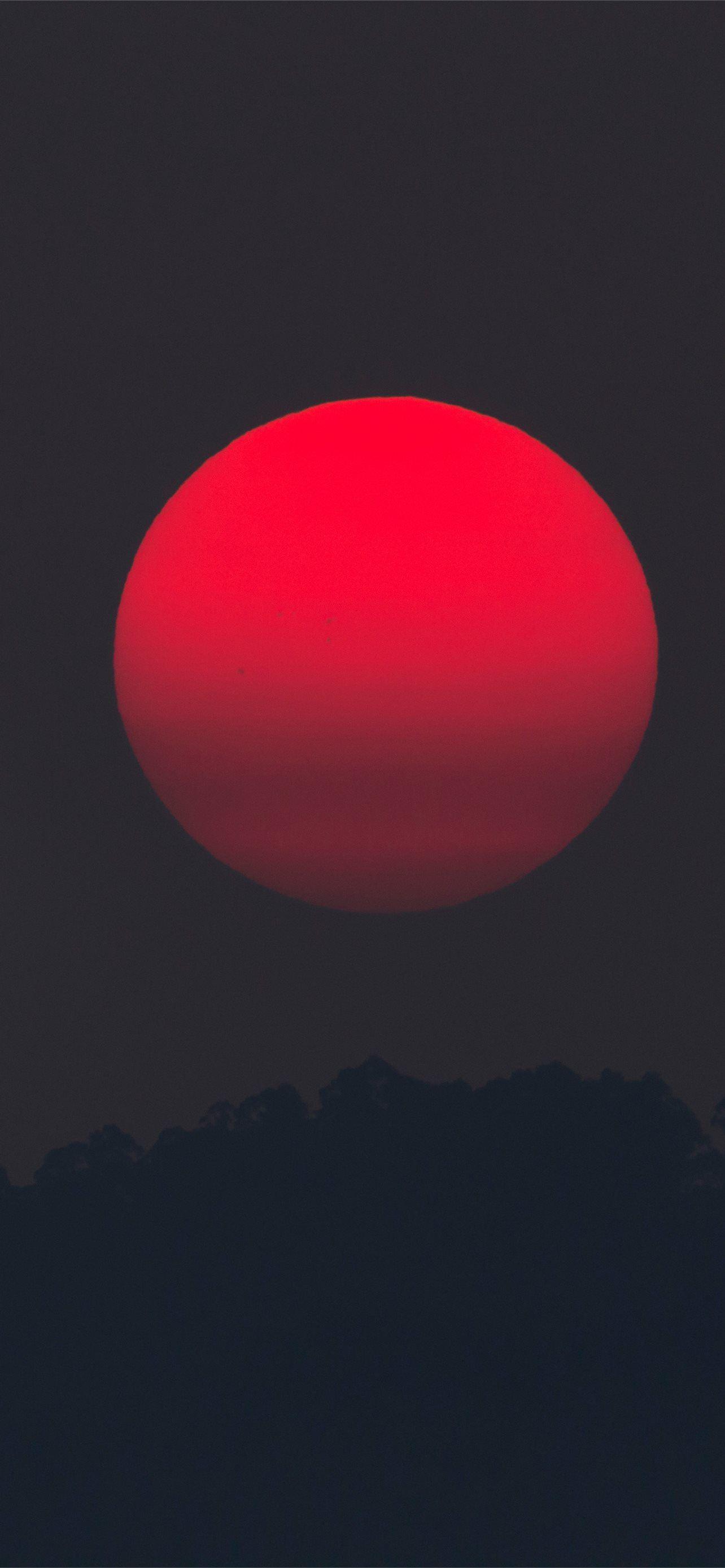 1284x2778 super blue blood moon iPhone Wallpaper Free Download