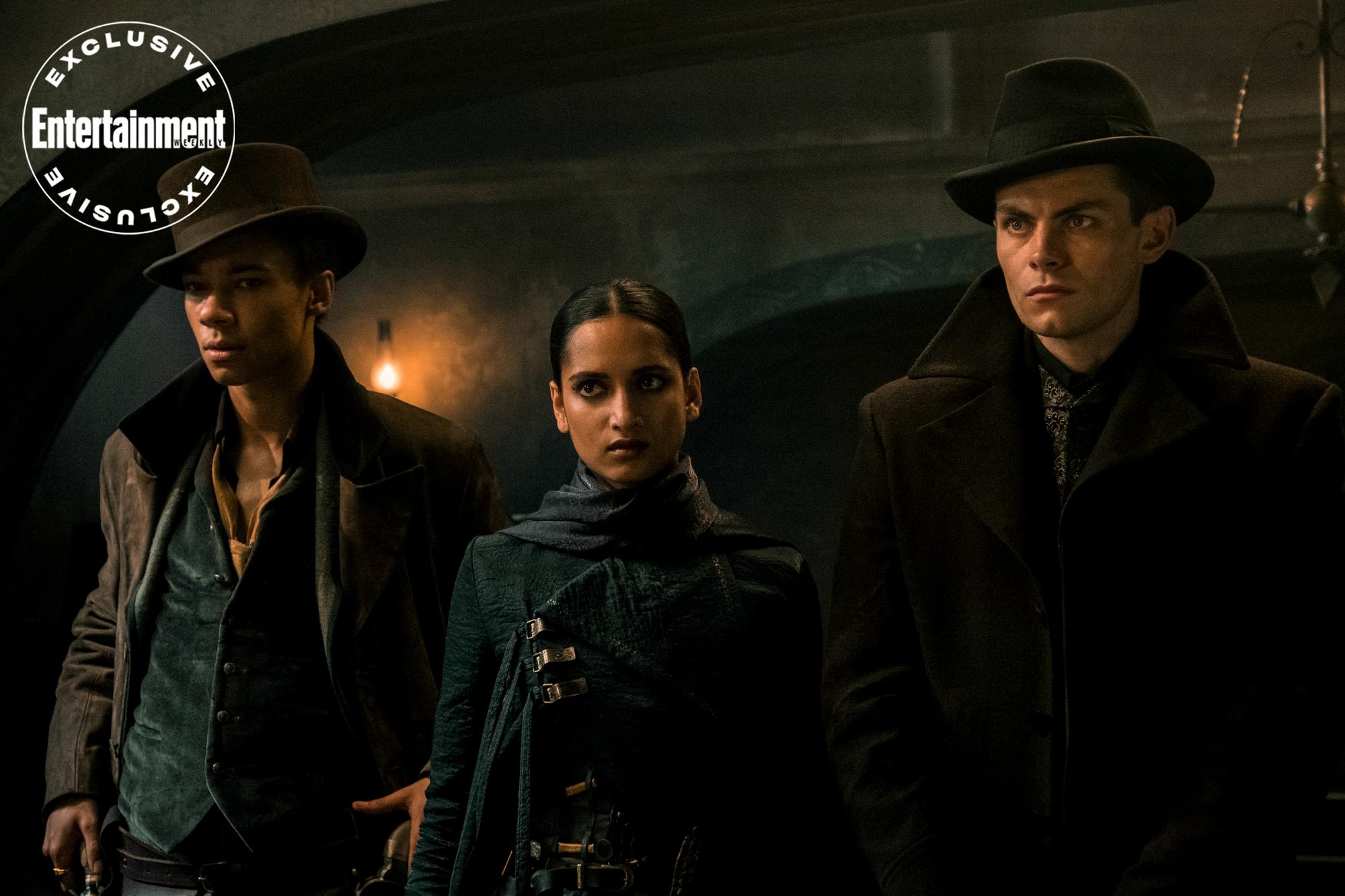 2000x1333 Shadow and Bone exclusive: 7 photo from new Netflix fantasy series