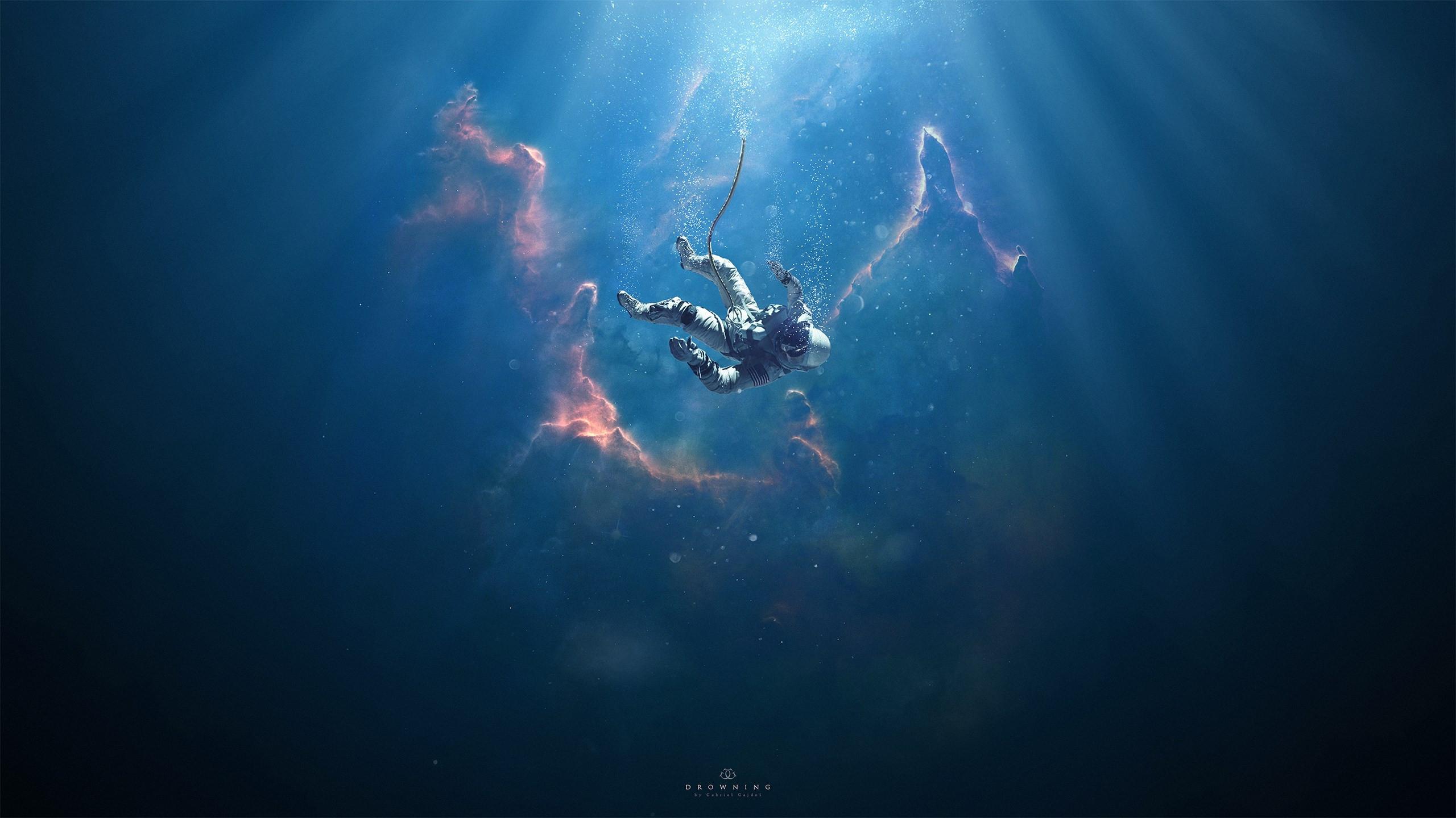2560x1440 Surreal Drowning Astronaut [2560x1440]: wallpaper