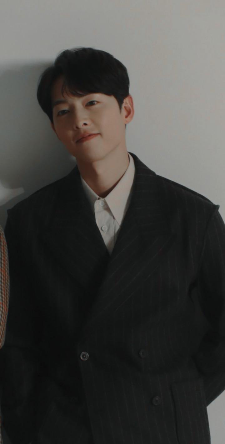 720x1418 song joong ki wallpaper