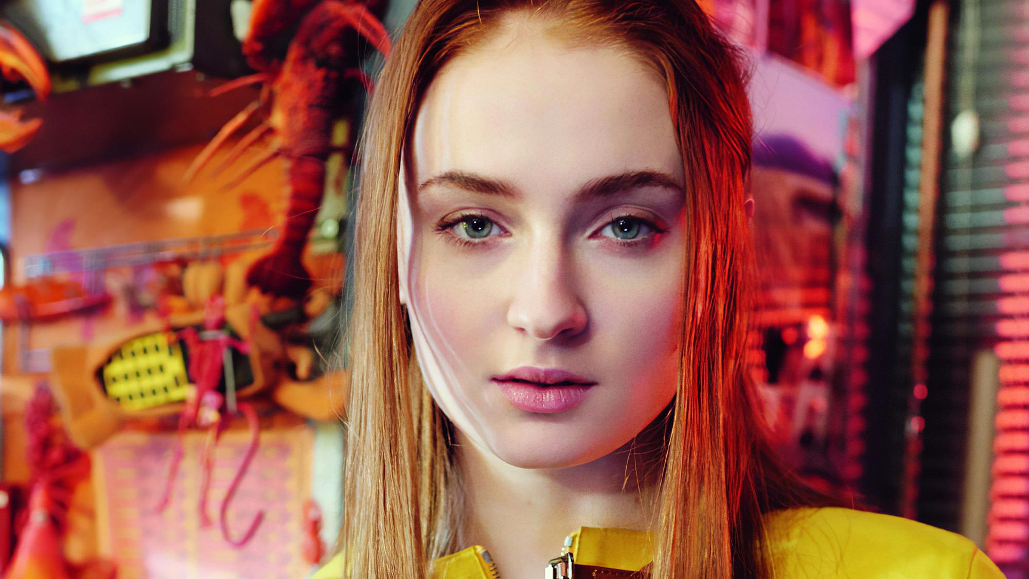 2000x1125 Sophie Turner HD Wallpaper