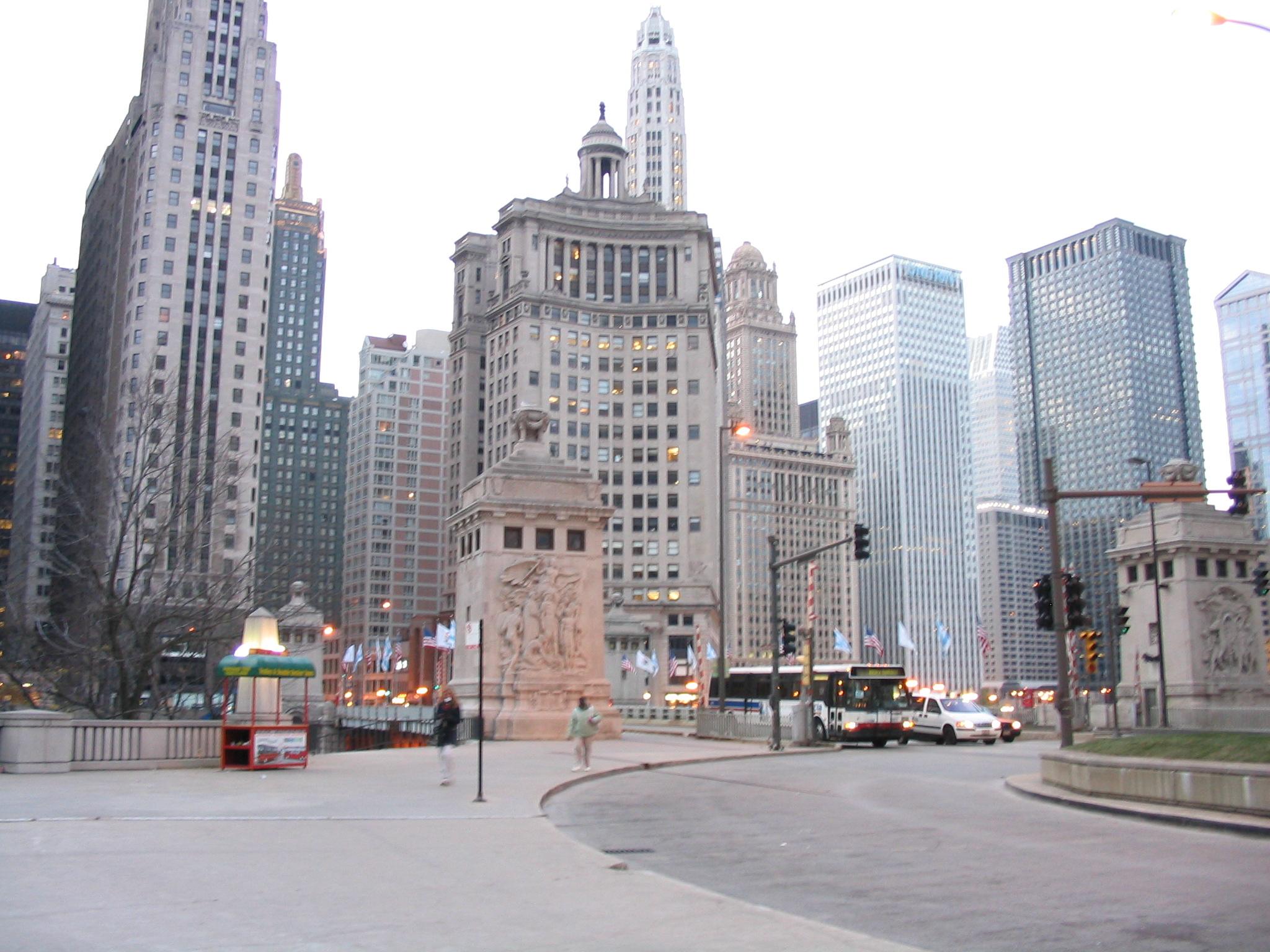2048x1536 Chicago Downtown Wallpaper