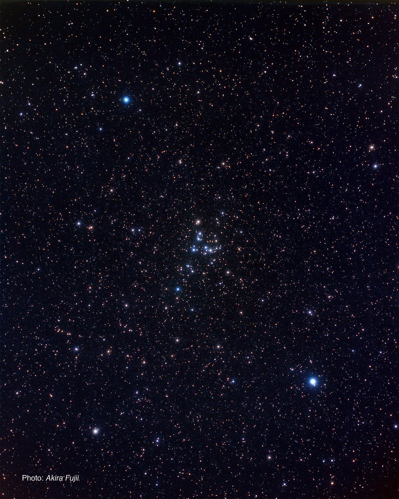 1280x1600 Constellation Of Virgo And Coma Berenices (ground Based Image)