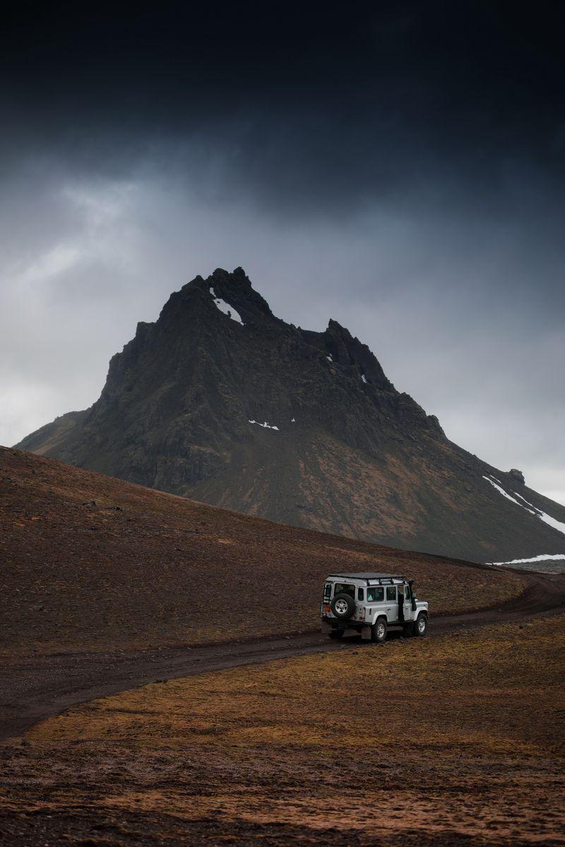 800x1200 Download Wallpaper 800x1200 Suv, Mountains, Trip, Road Iphone 4s 4 For Parallax HD Background