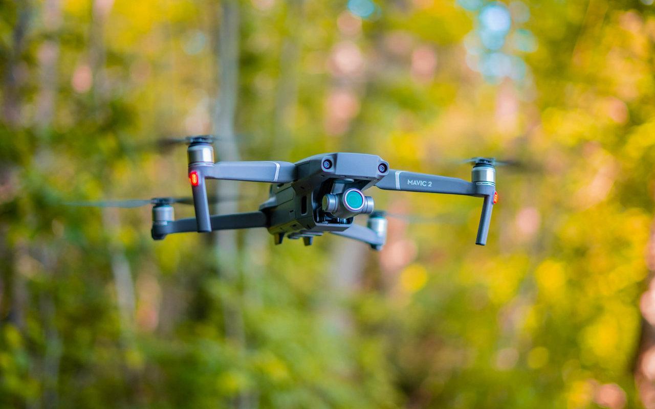 1280x800 DJI FPV racing drone with goggles appears in FCC documents