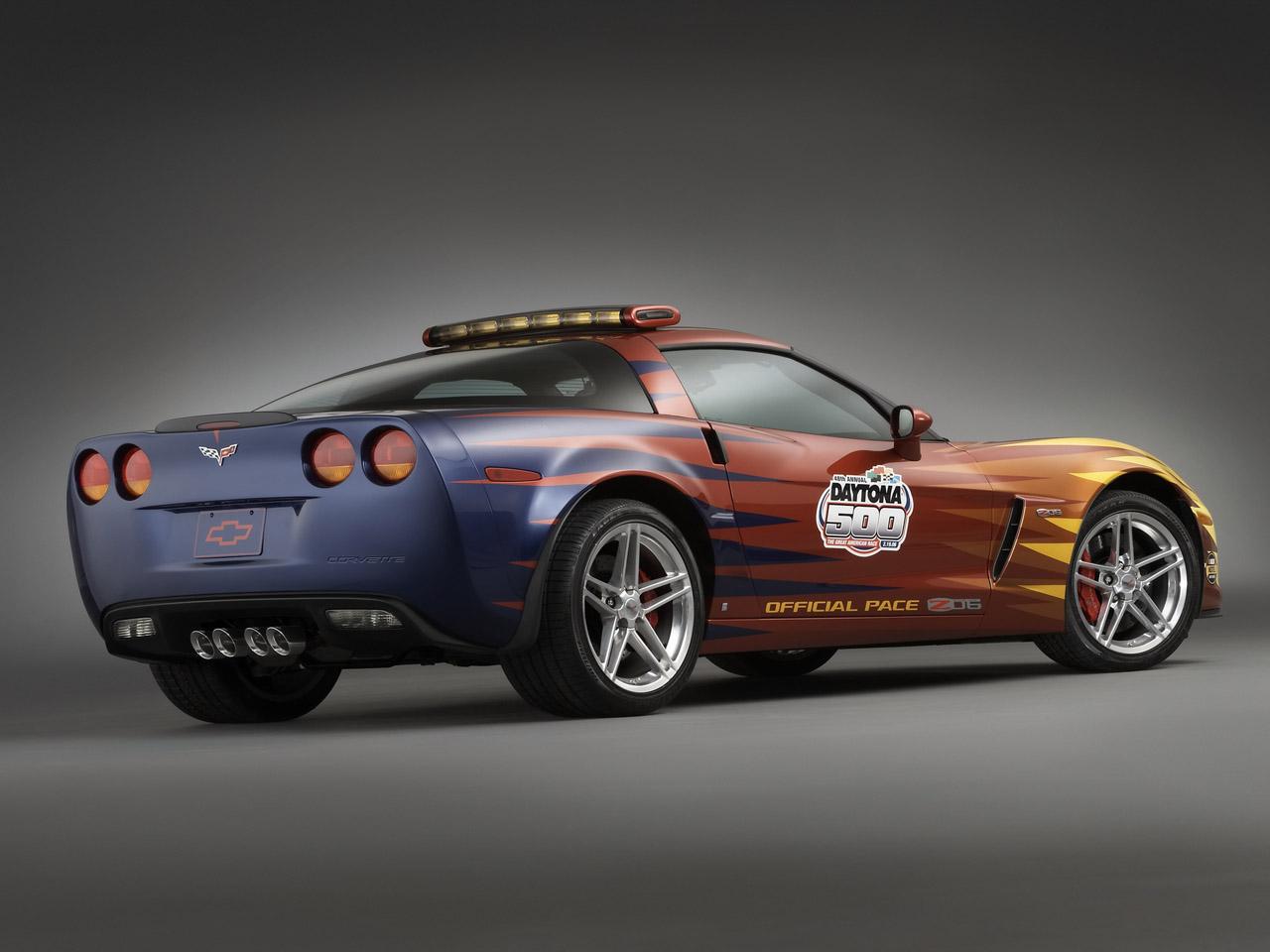 1280x960 Who Is This Year's Daytona 500 Celebrity Pace Car Driver? Picture, Photo, Wallpaper