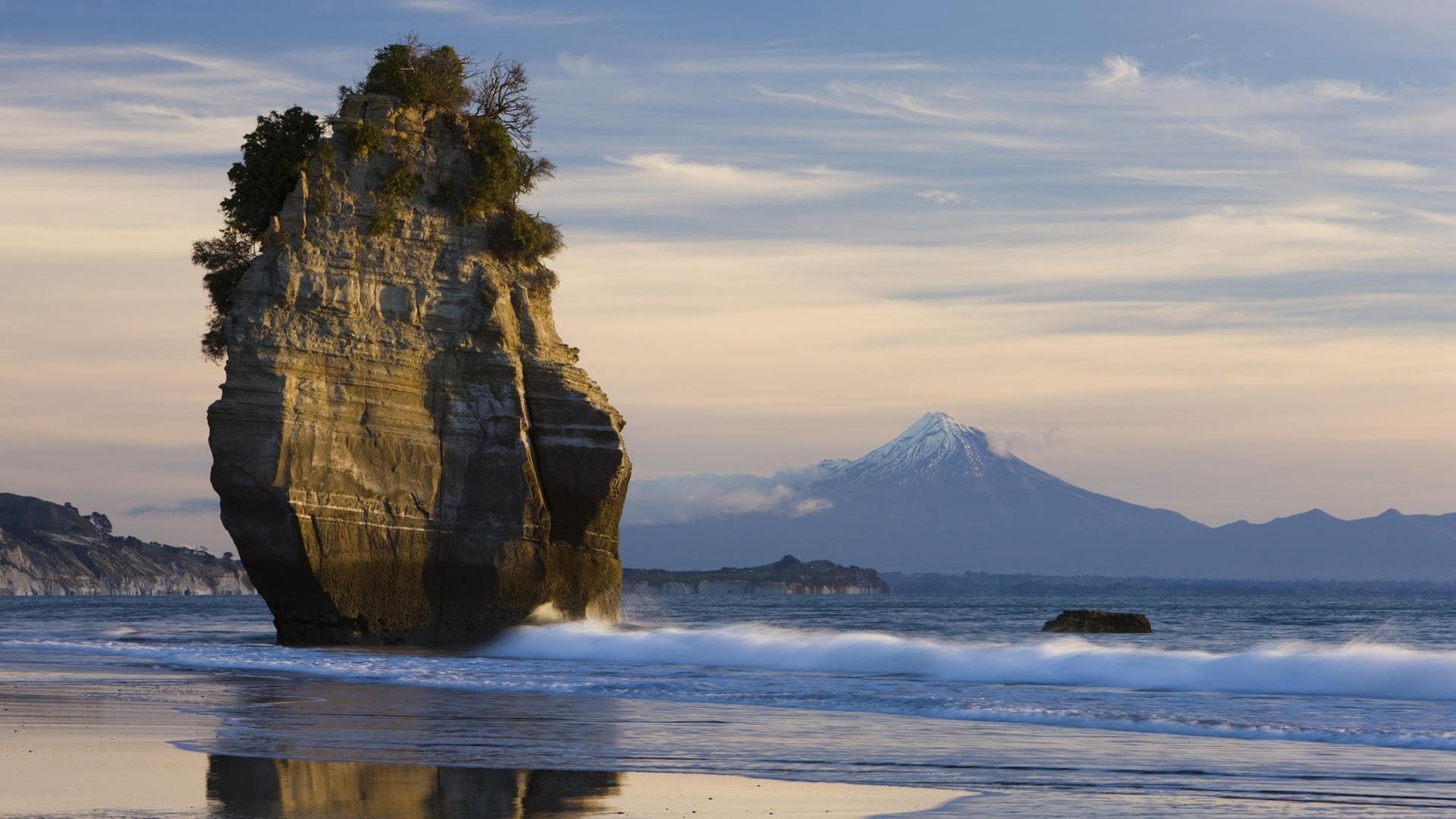 1920x1080 Stone mountain beach bush sea wallpaperx1080