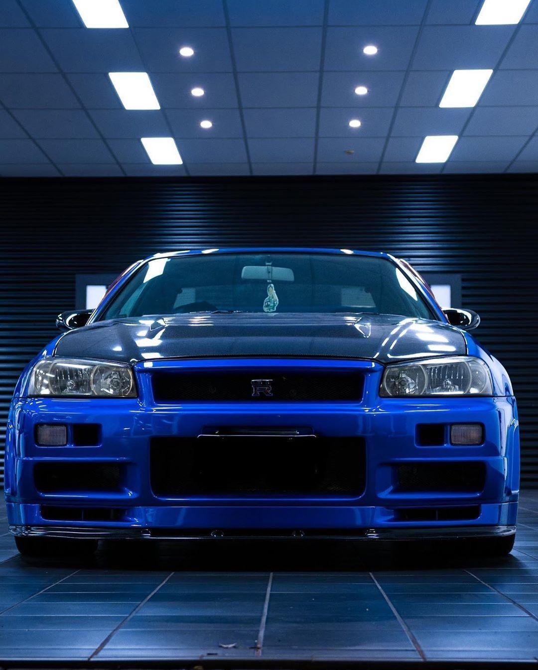 Blue r34. Nissan Skyline GTR r34. Nissan Skyline r34 gt-r. Nissan Skyline GTR 34. Скайлайн r34 GTR.