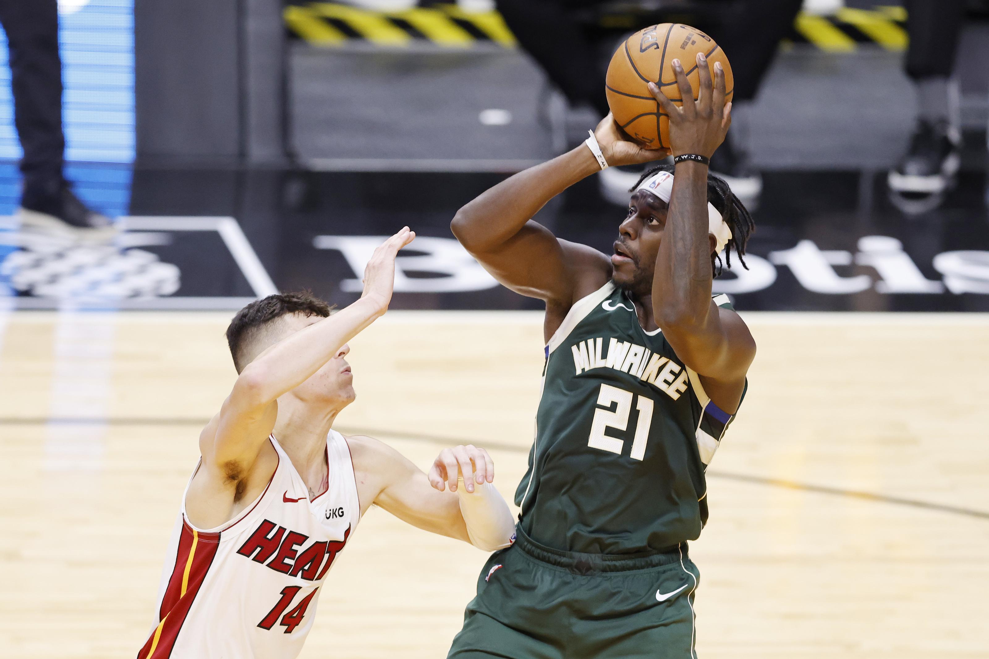 3200x2133 Milwaukee Bucks: Jrue Holiday Has Come as Advertised