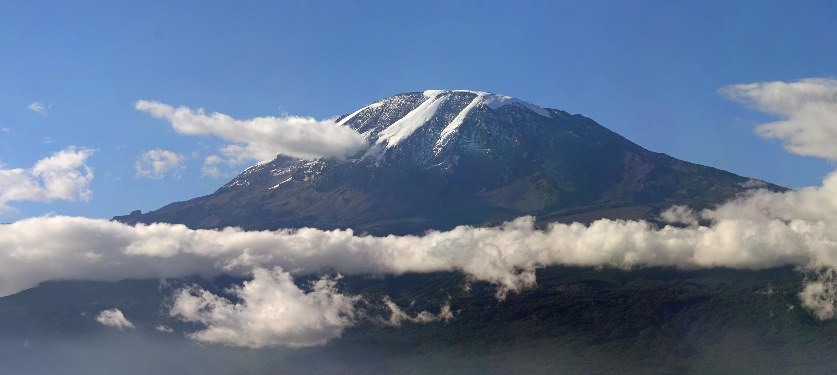 2673x1200 Mount Kilimanjaro English