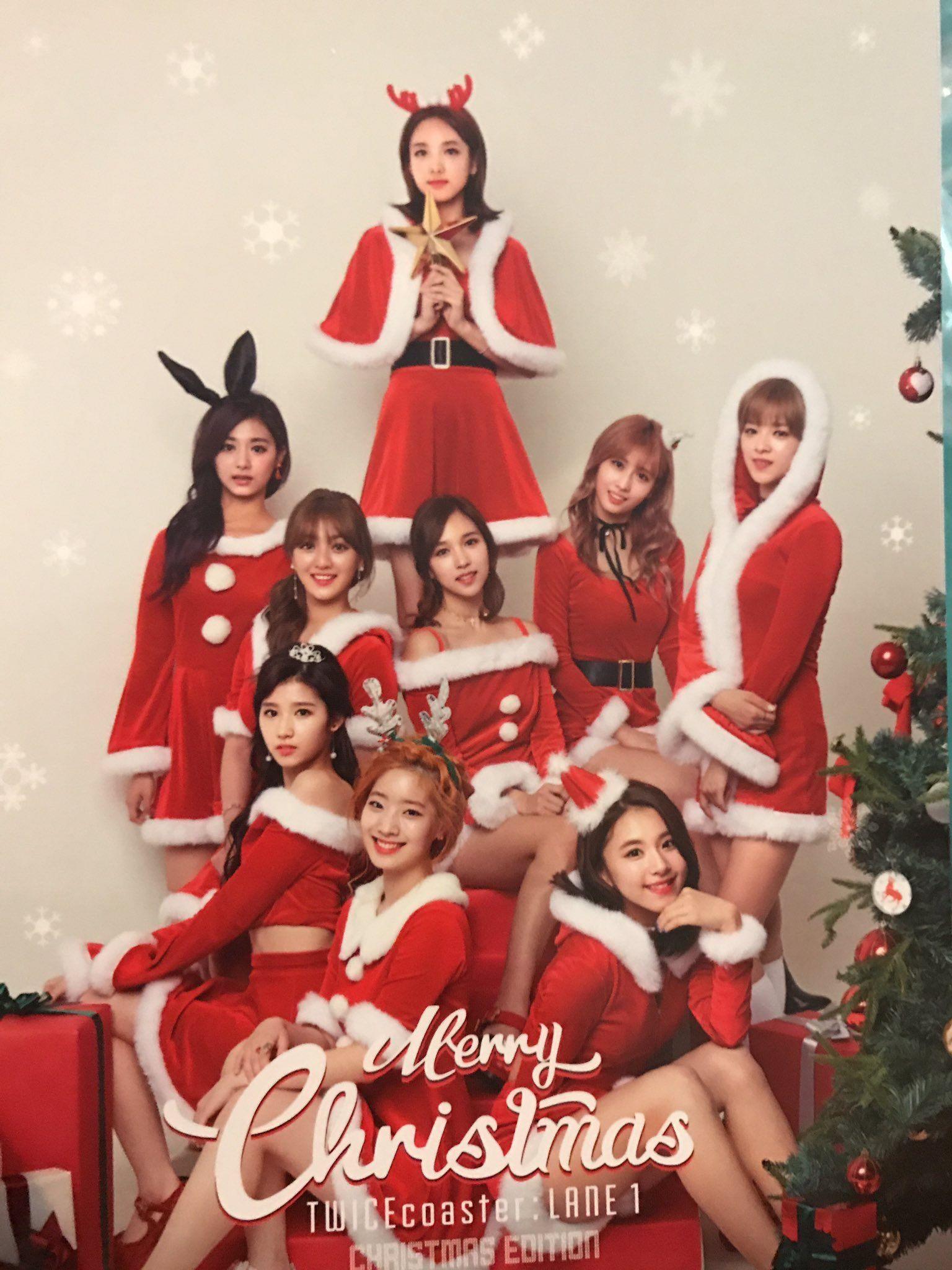 Twice Christmas Wallpapers Top Free Twice Christmas Backgrounds Wallpaperaccess