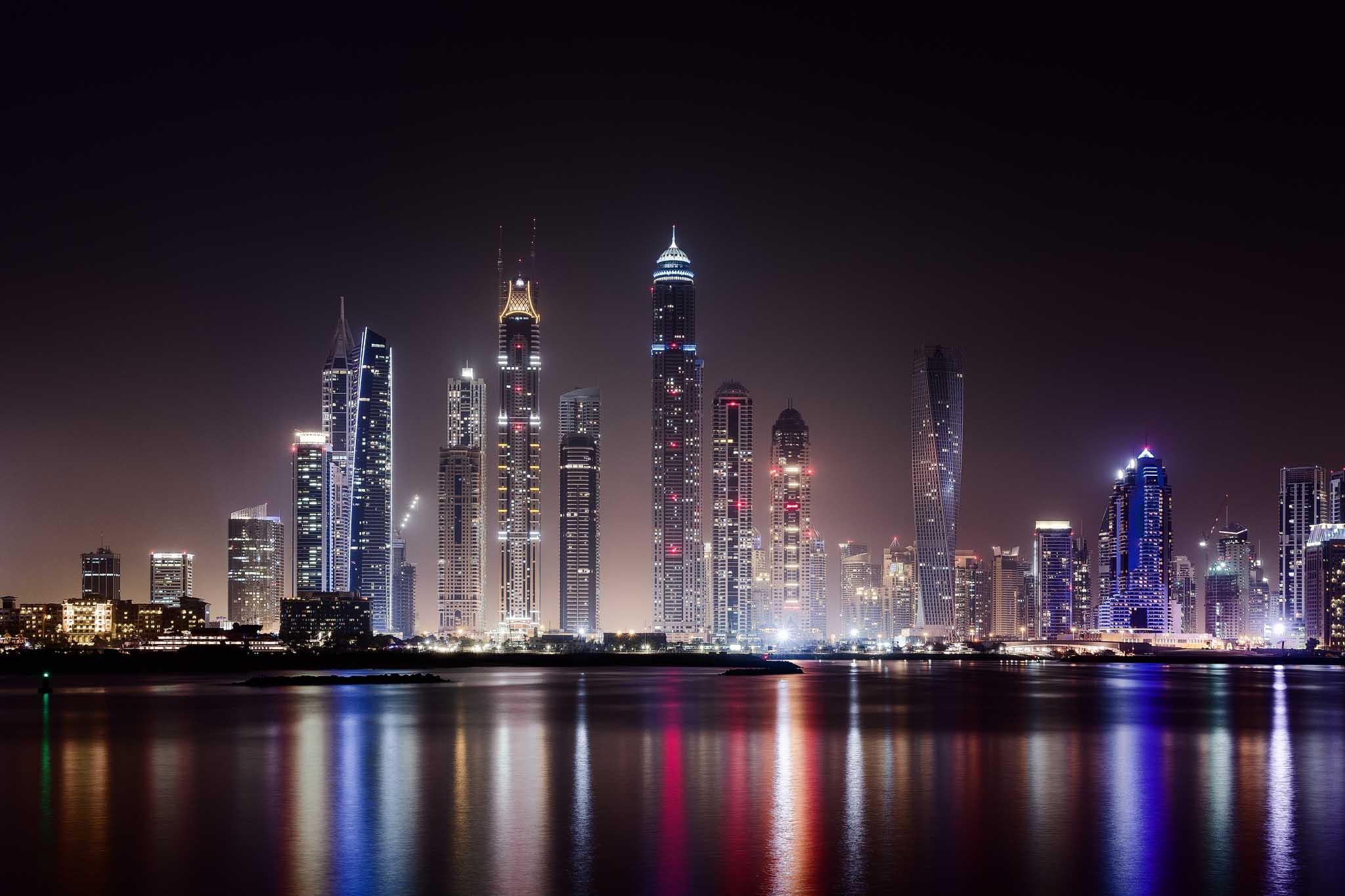 2048x1365 City Dubai City Night Hd Skyscraper Lights Pc Wallpaper 2048x1365