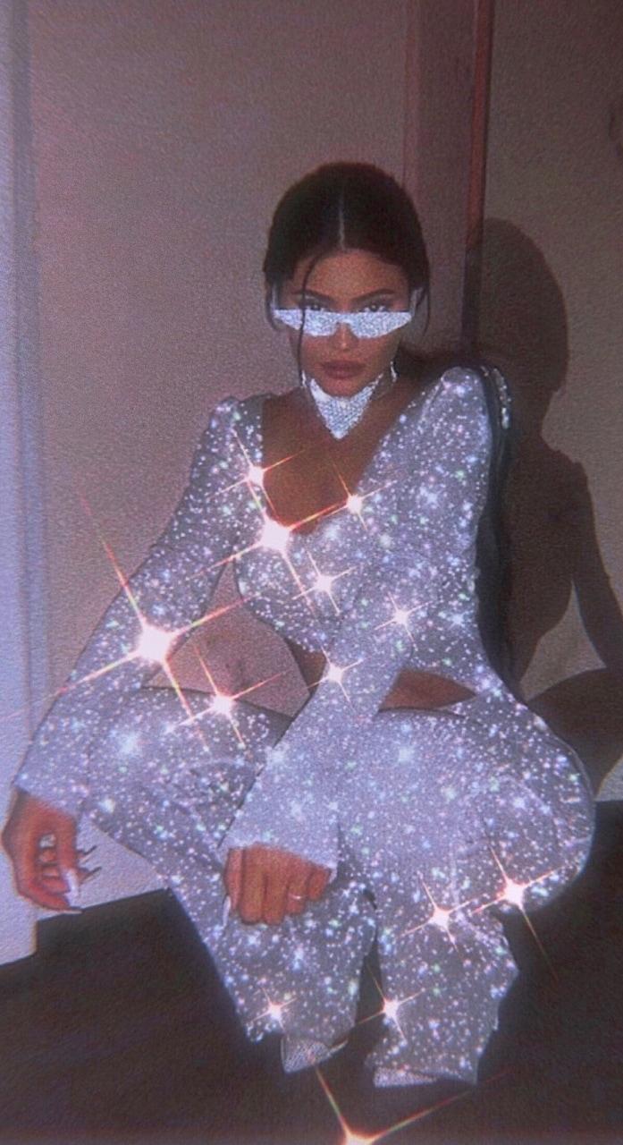 697x1280 Image about kylie jenner in bling aesthetic
