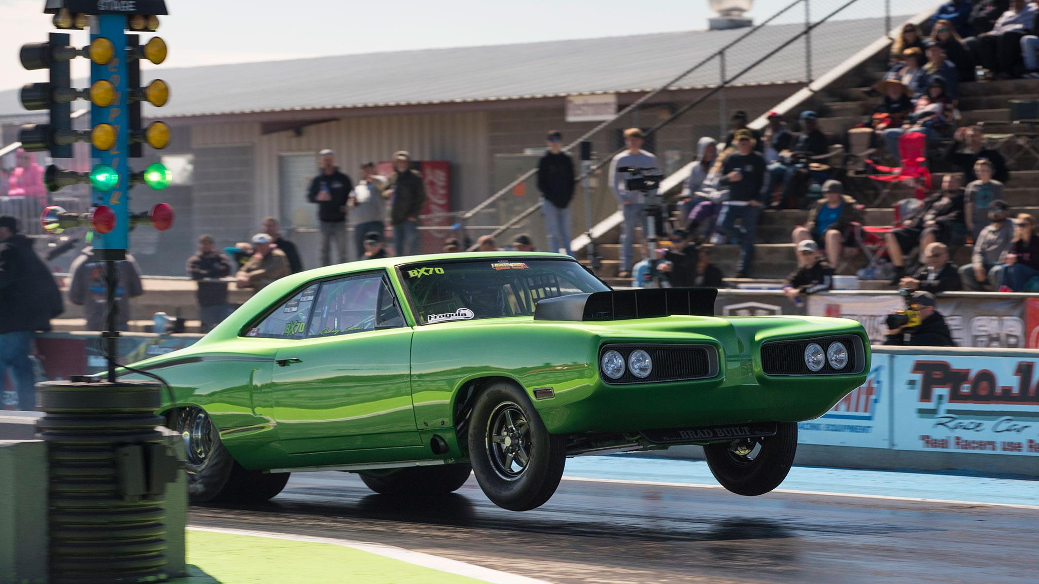 Car Wheelie Wallpapers Top Free Car Wheelie Backgrounds WallpaperAccess